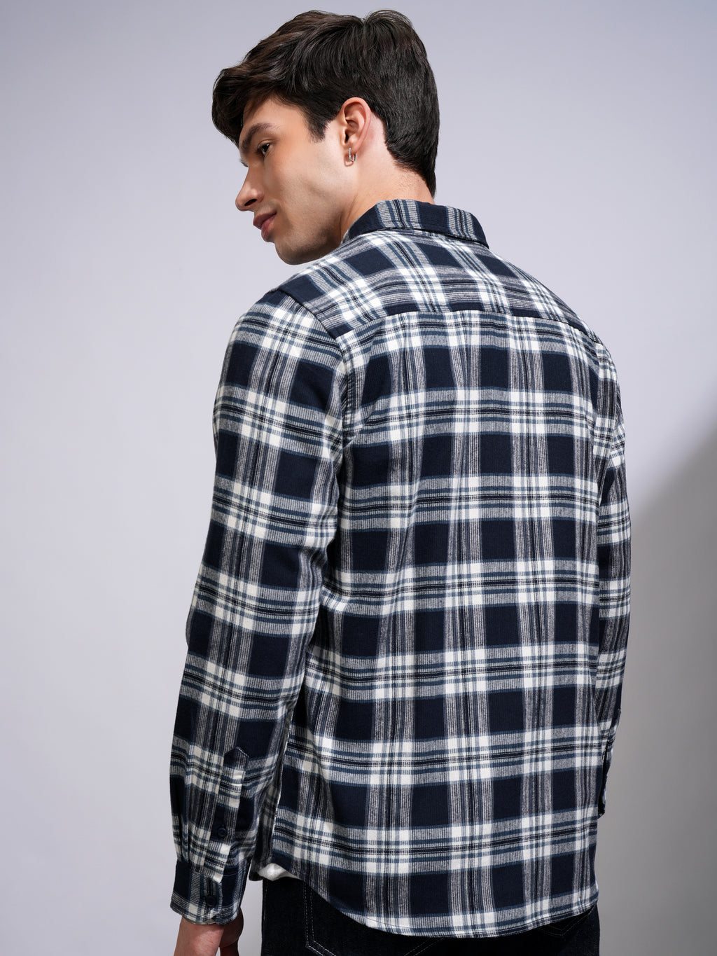Highlander Men Blue Checked Slim Fit Casual Shirt - Blue - Image 3