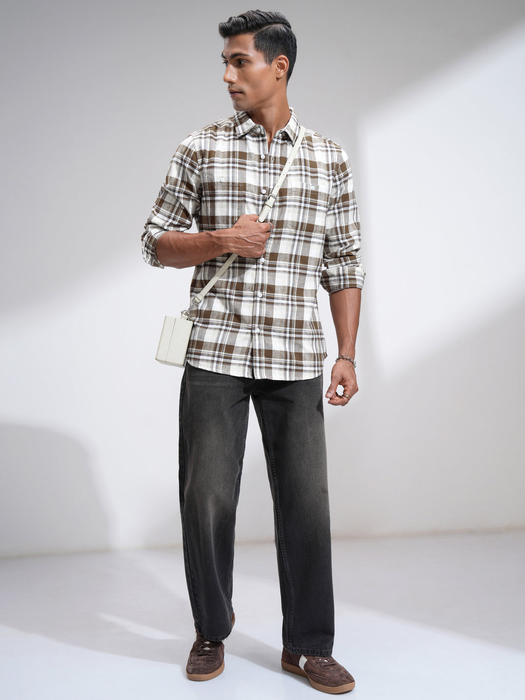 Highlander Men Off White Checked Slim Fit Casual Shirt - Off White - Image 2