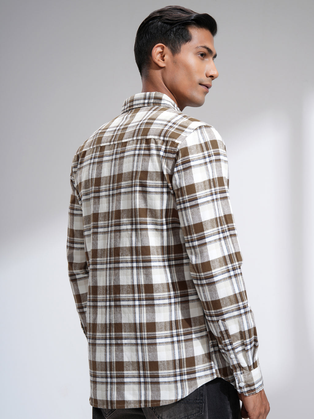 Highlander Men Off White Checked Slim Fit Casual Shirt - Off White - Image 3