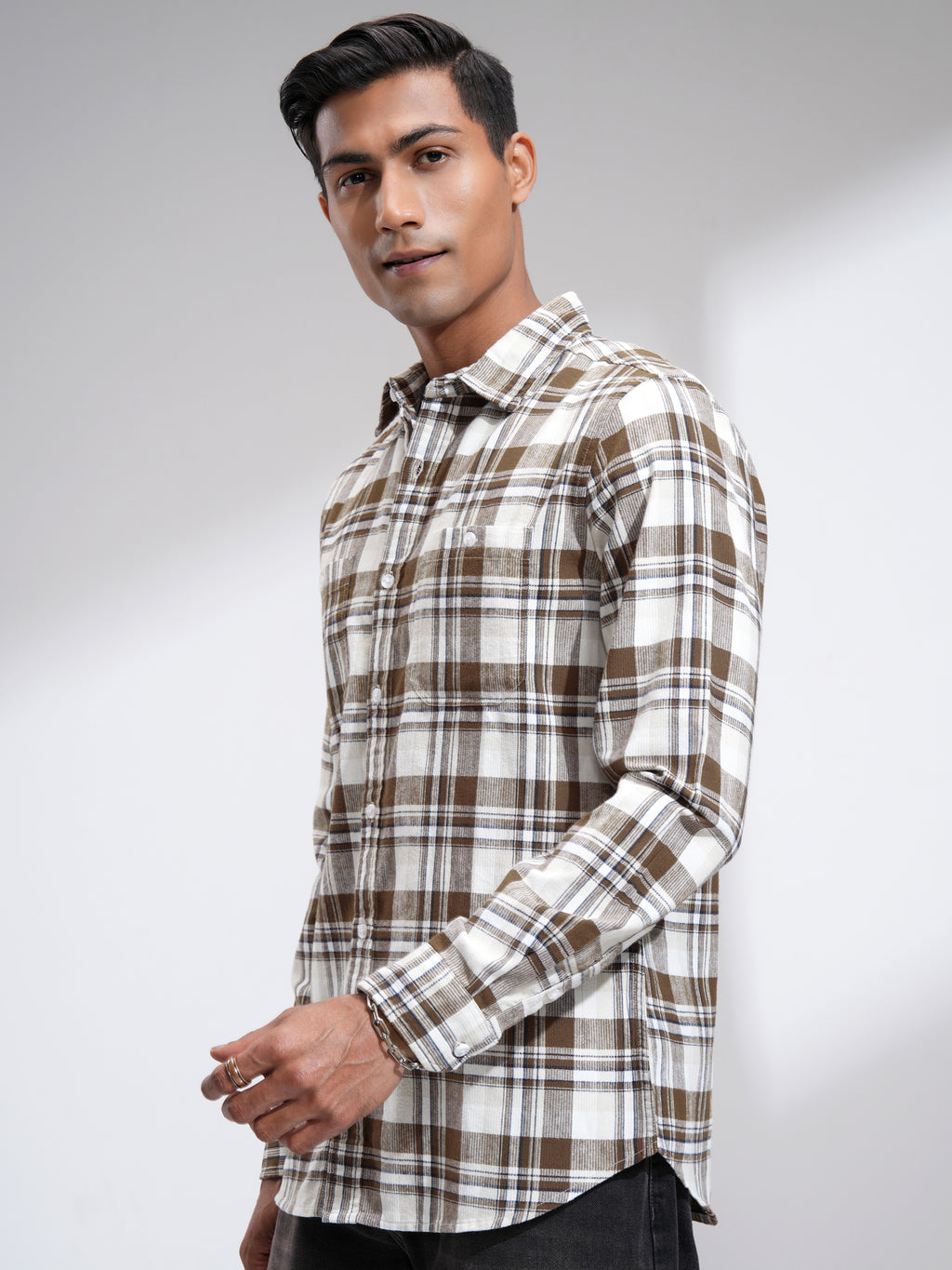 Highlander Men Off White Checked Slim Fit Casual Shirt - Off White - Image 4