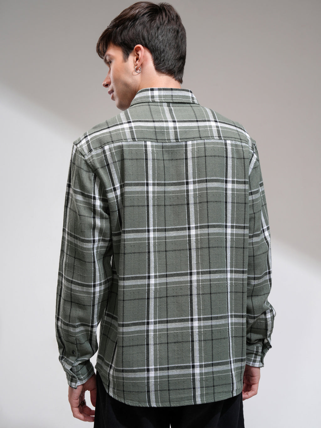 Highlander Men Green Checked Relaxed Fit Casual Shirt - Green - Image 3