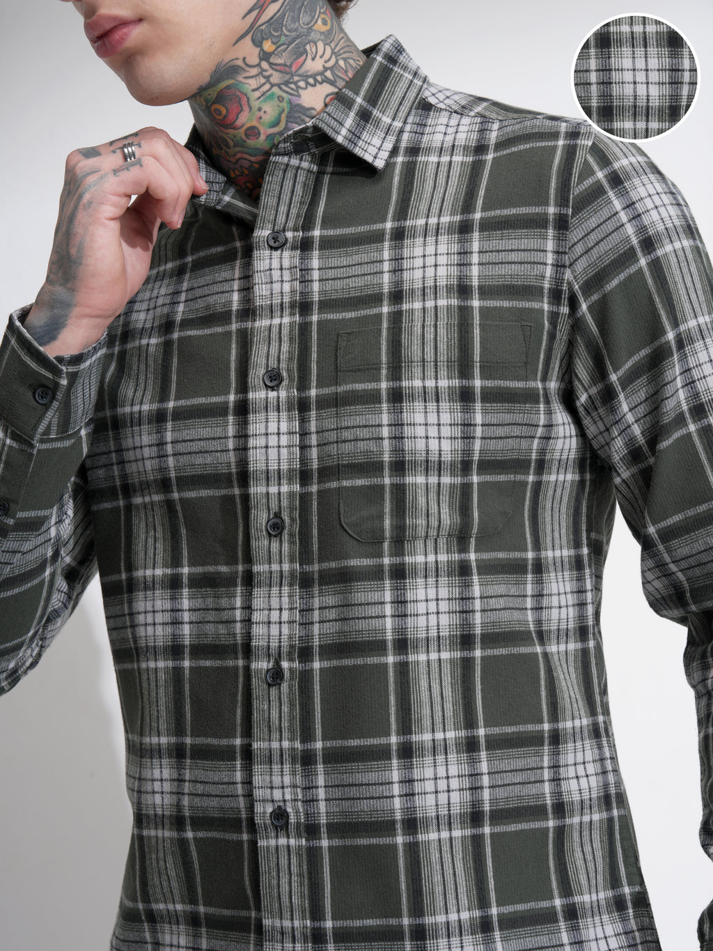 Highlander Men Green Checked Slim Fit Casual Shirt - Green - Image 5
