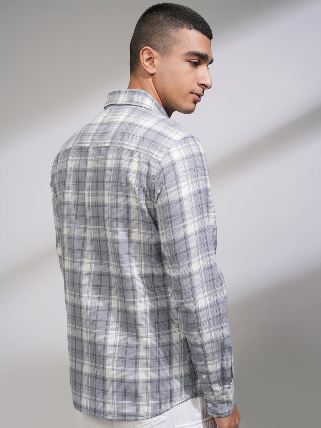 Highlander Men Blue Checked Slim Fit Casual Shirt - Blue - Image 3