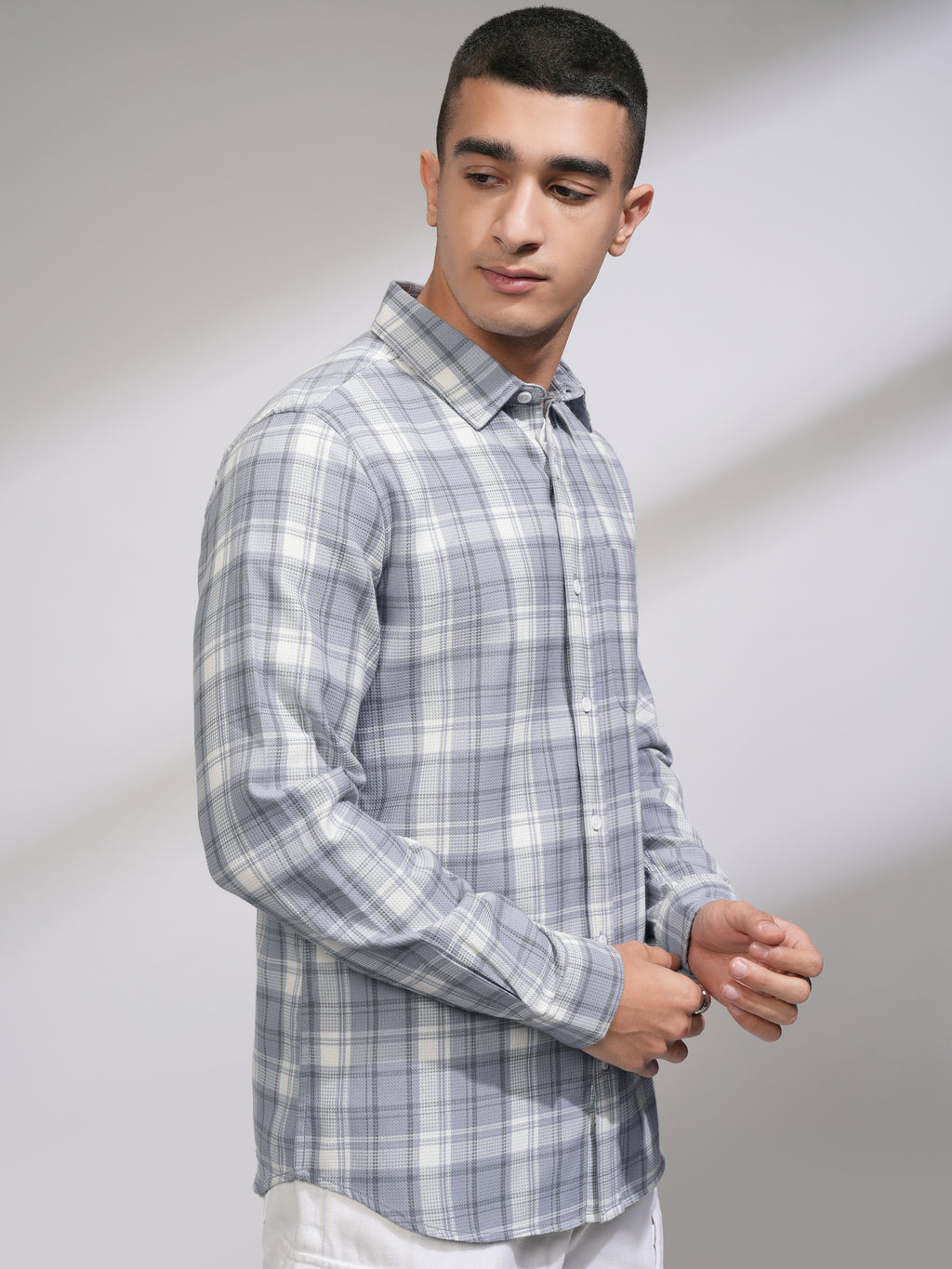 Highlander Men Blue Checked Slim Fit Casual Shirt - Blue - Image 6