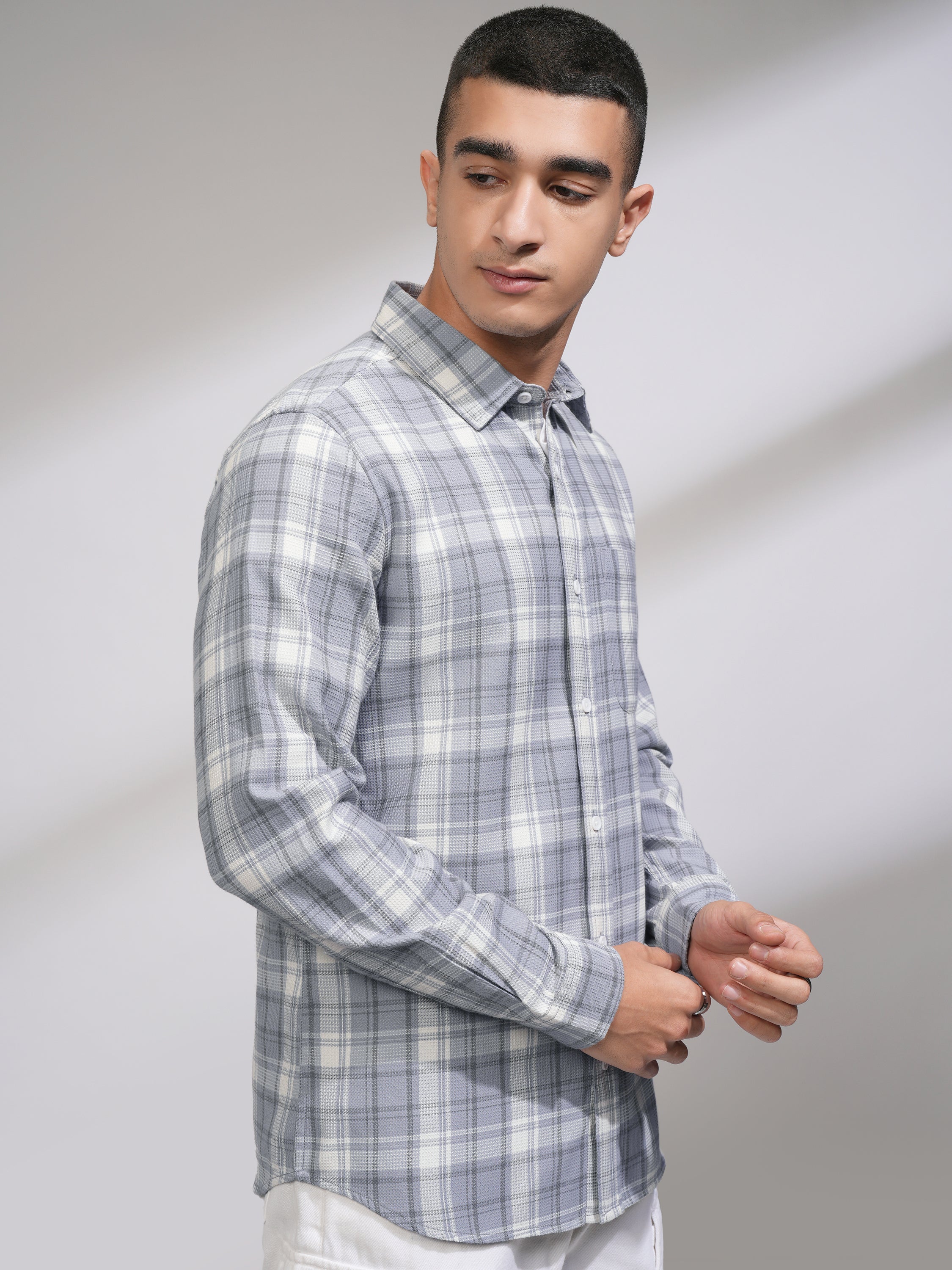 Highlander Men Blue Checked Slim Fit Casual Shirt - Blue - Image 6
