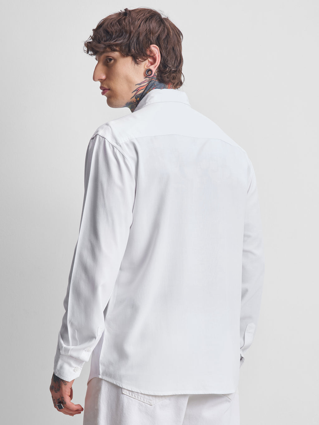 Highlander Men White Solid Relaxed Fit Casual Shirt - White - Image 3