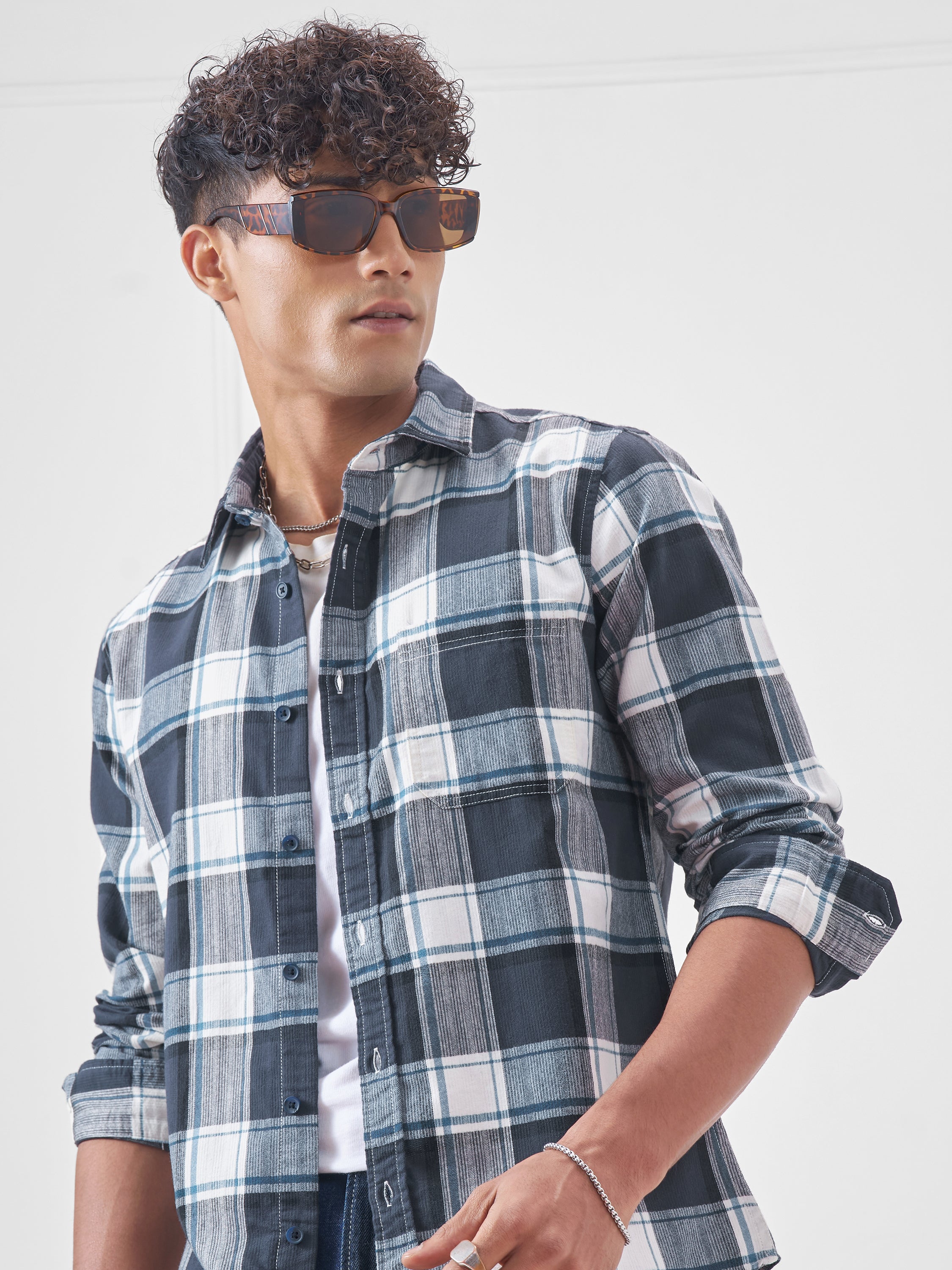 Highlander Men Navy Blue Checked Slim Fit Casual Shirt - Navy Blue - Image 1