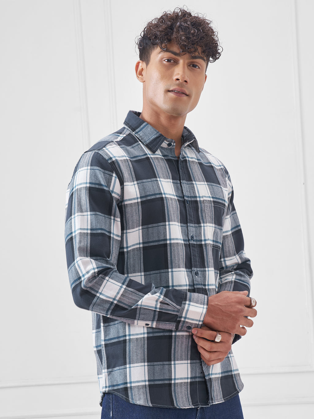 Highlander Men Navy Blue Checked Slim Fit Casual Shirt - Navy Blue - Image 6