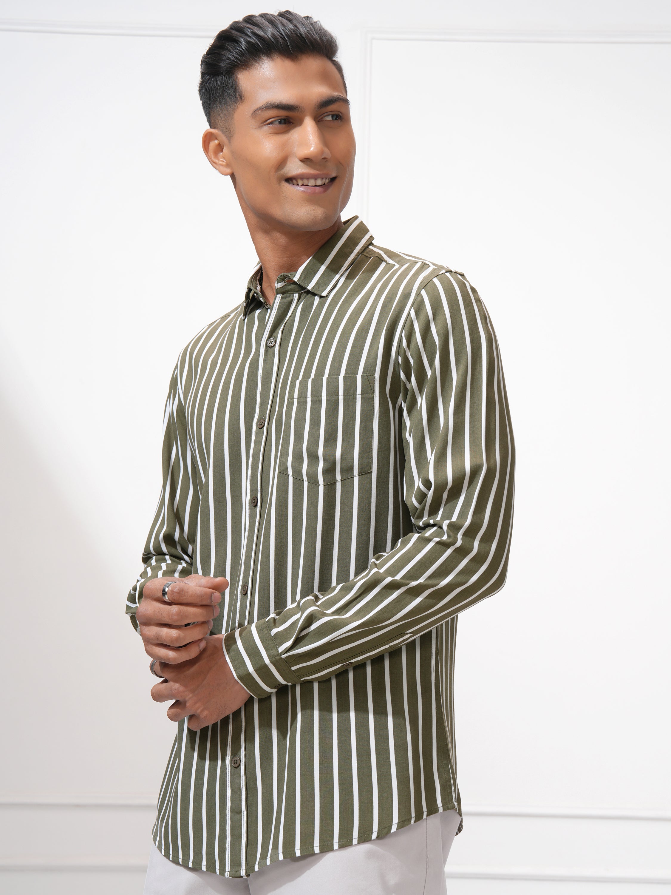 Highlander Men Green Striped Slim Fit Casual Shirt - Green - Image 4