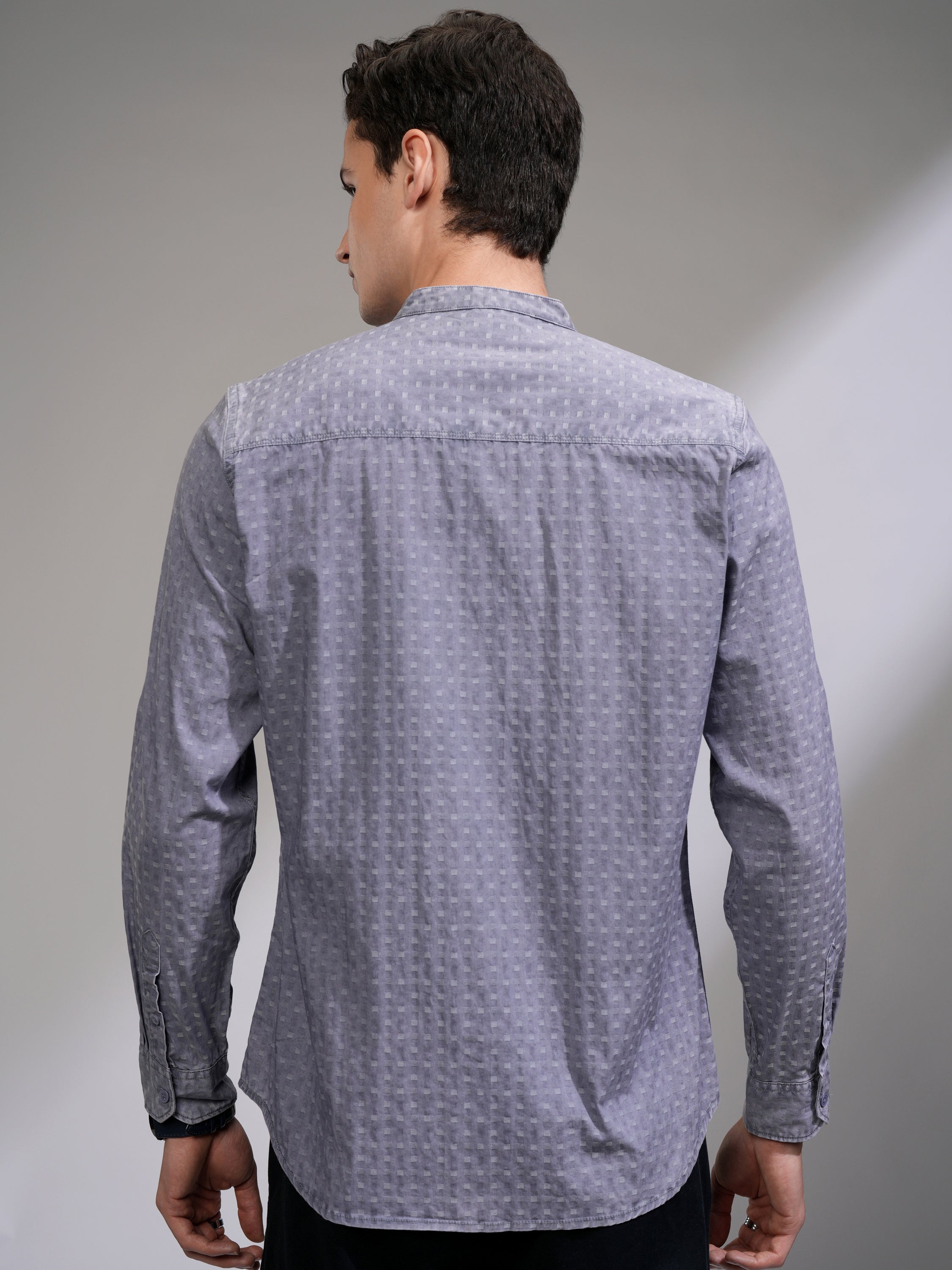 Highlander Men Blue Textured Slim Fit Casual Shirt - Blue - Image 3