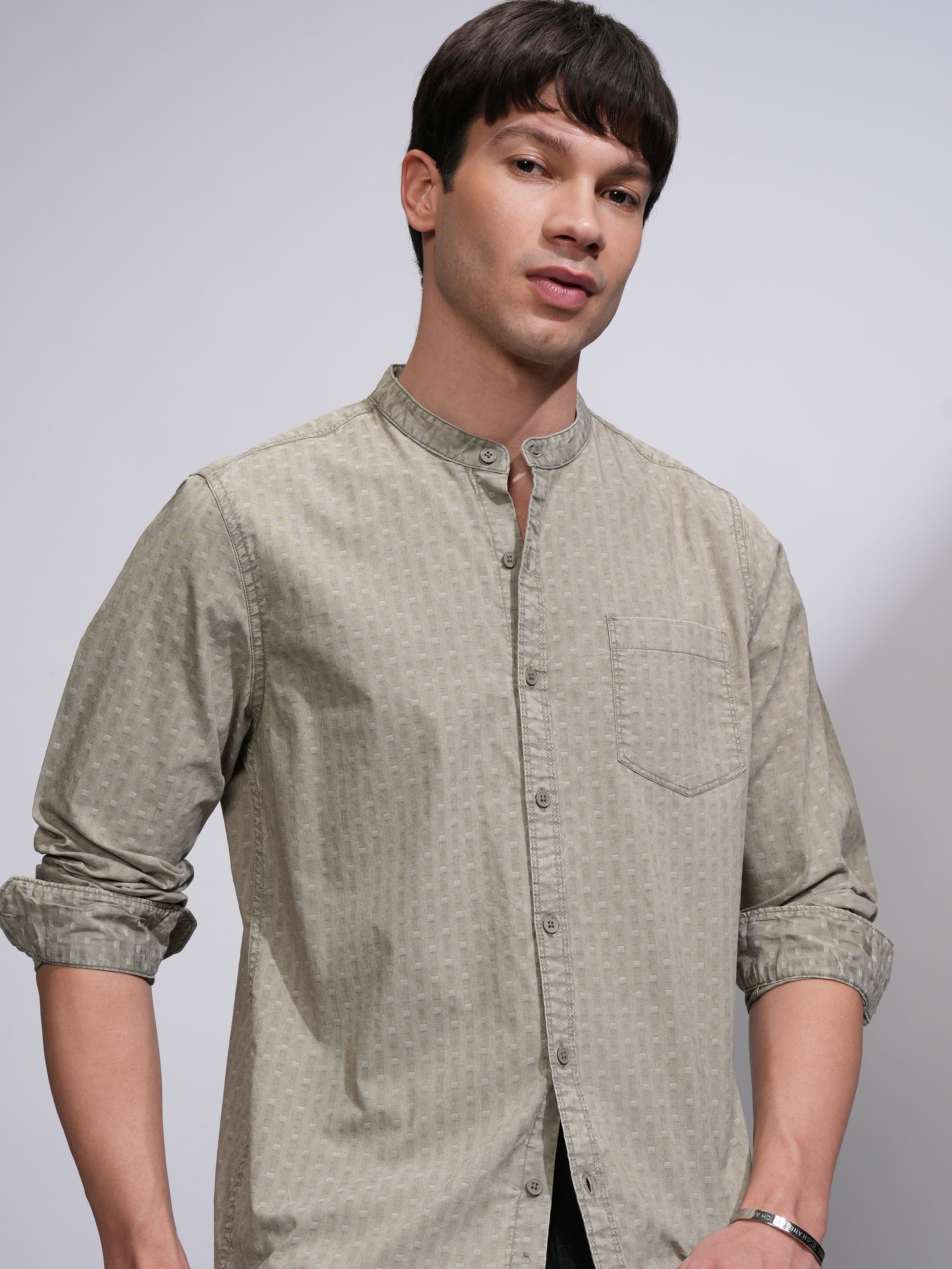 Highlander Men Olive Self Design Slim Fit Casual Shirt - Olive - Image 1