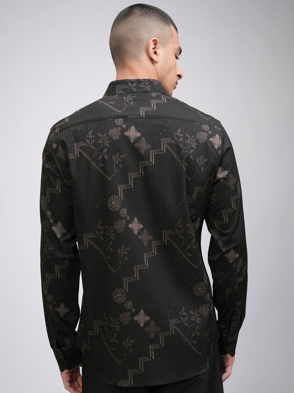 Highlander Men Black Printed Slim Fit Casual Shirt - Black - Image 3