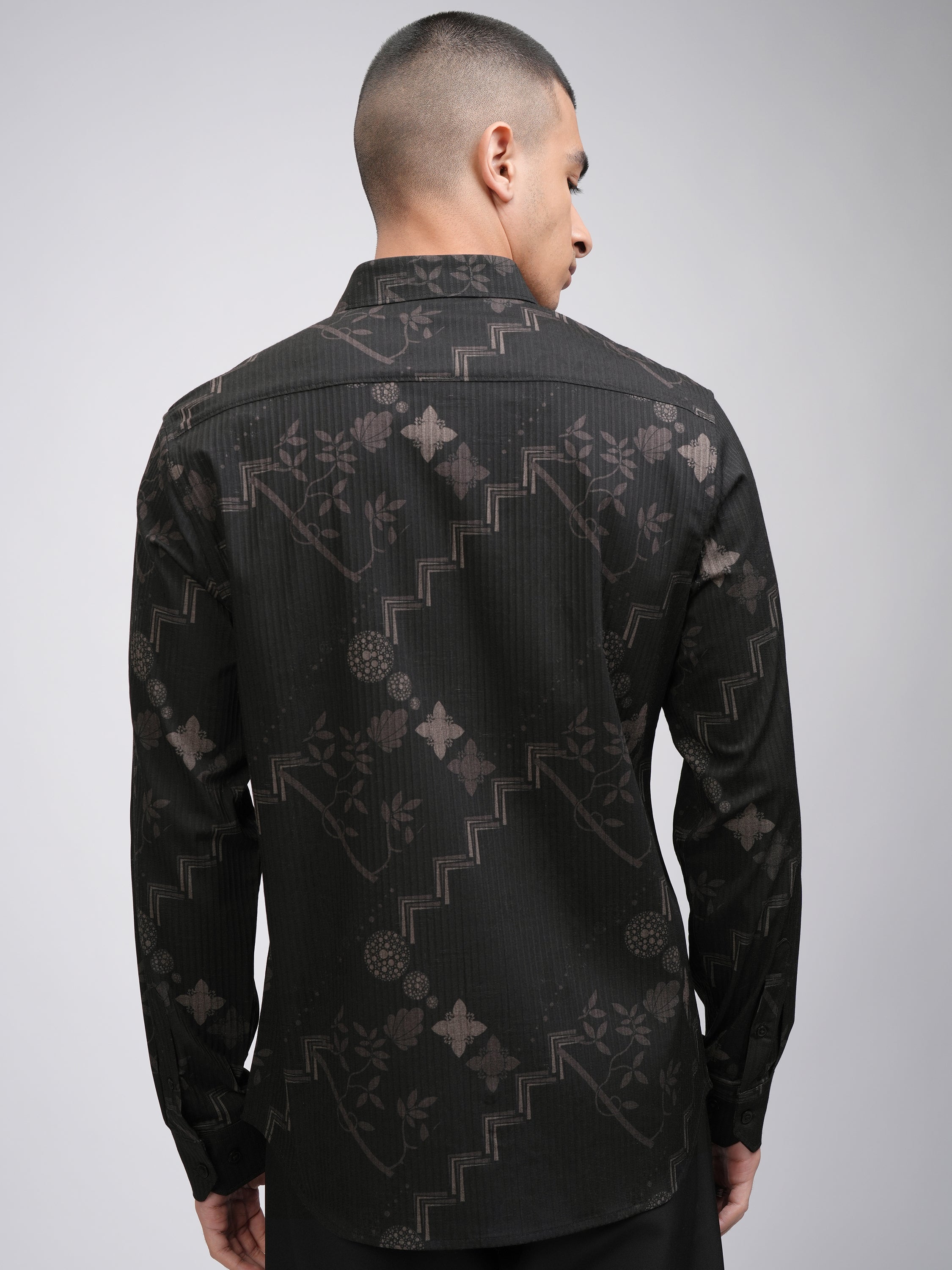 Highlander Men Black Printed Slim Fit Casual Shirt - Black - Image 3