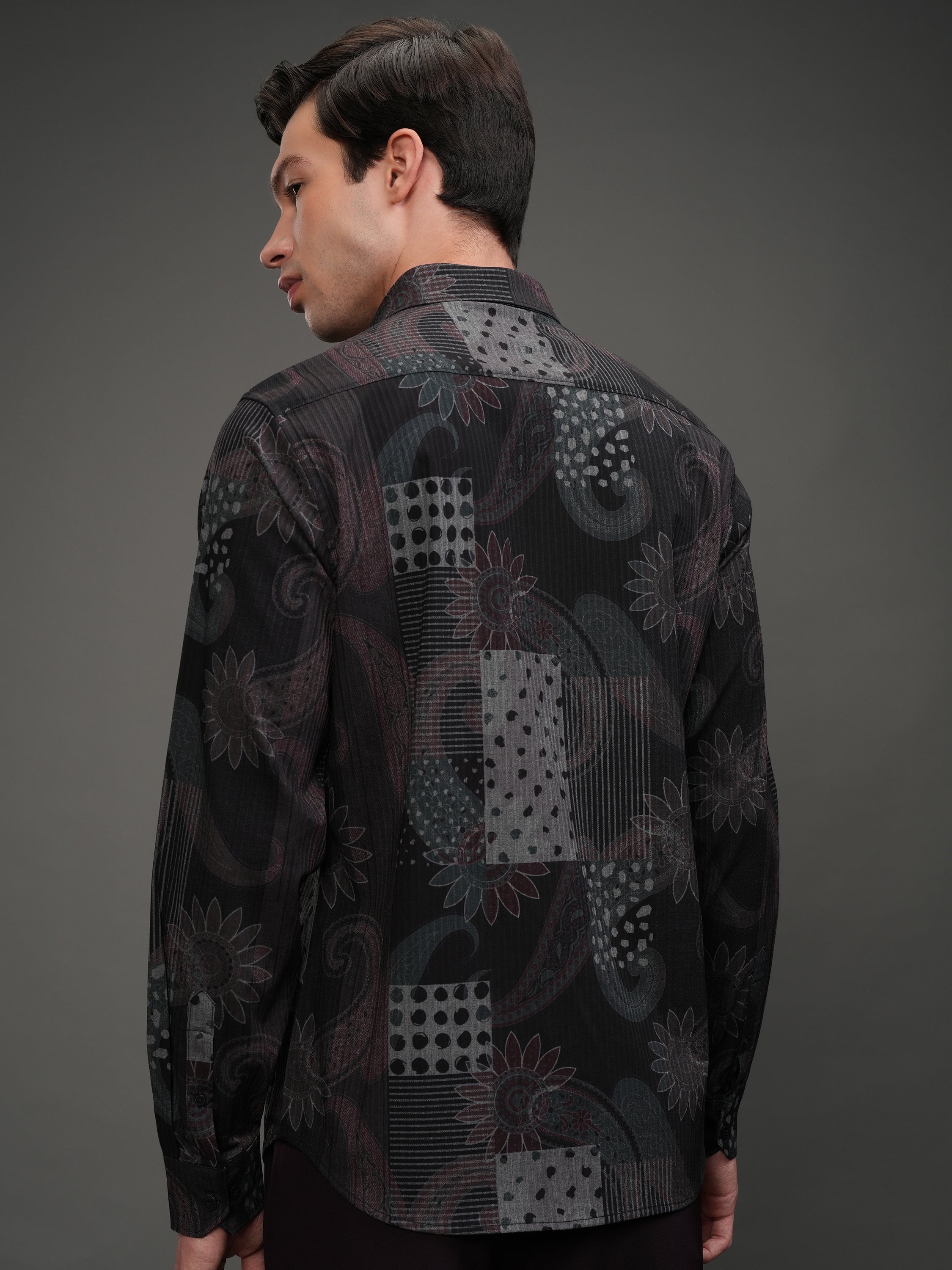 Highlander Men Brown Printed Slim Fit Casual Shirt - Brown - Image 3
