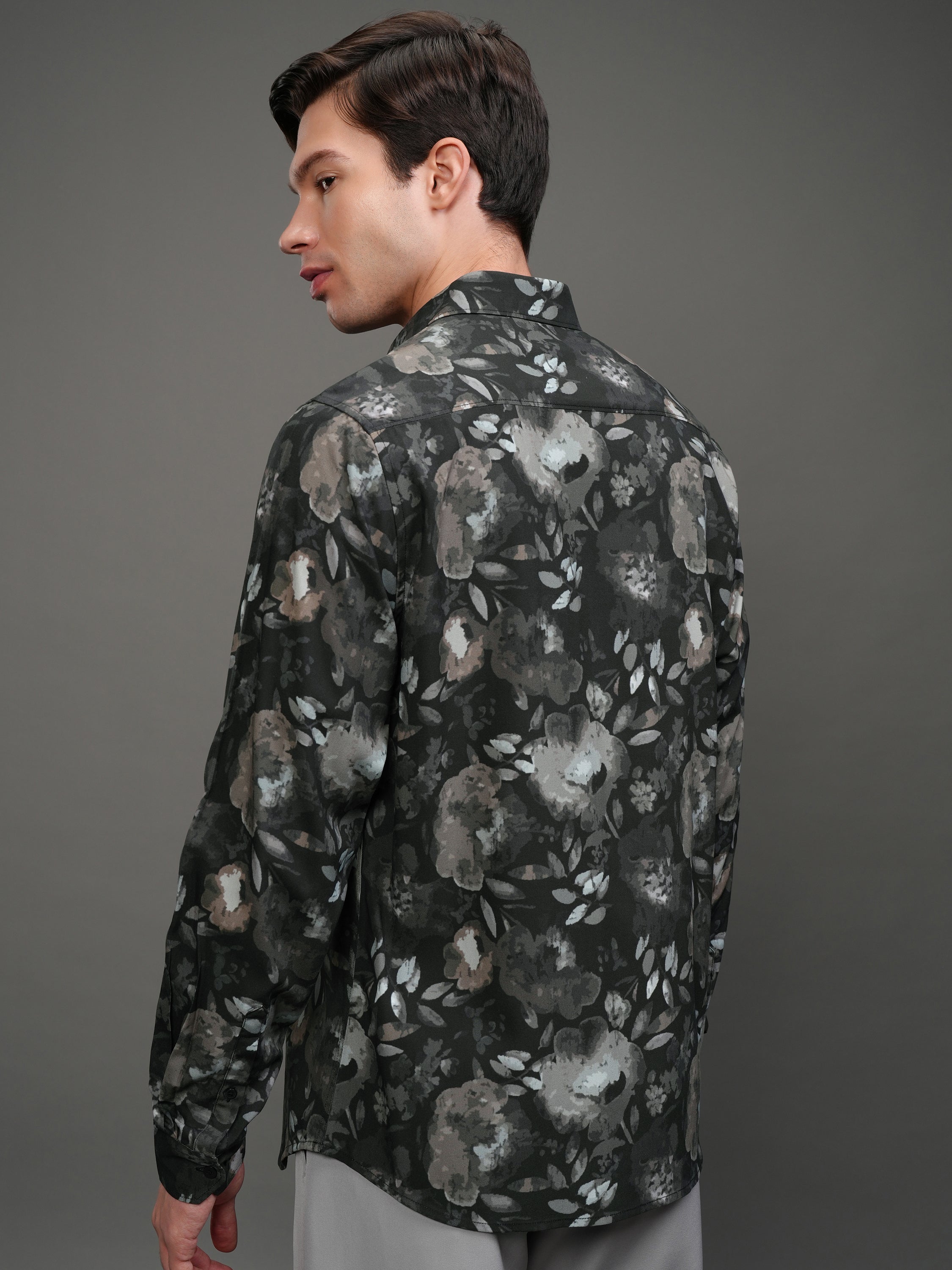 Highlander Men Black Printed Slim Fit Casual Shirt - Black - Image 3