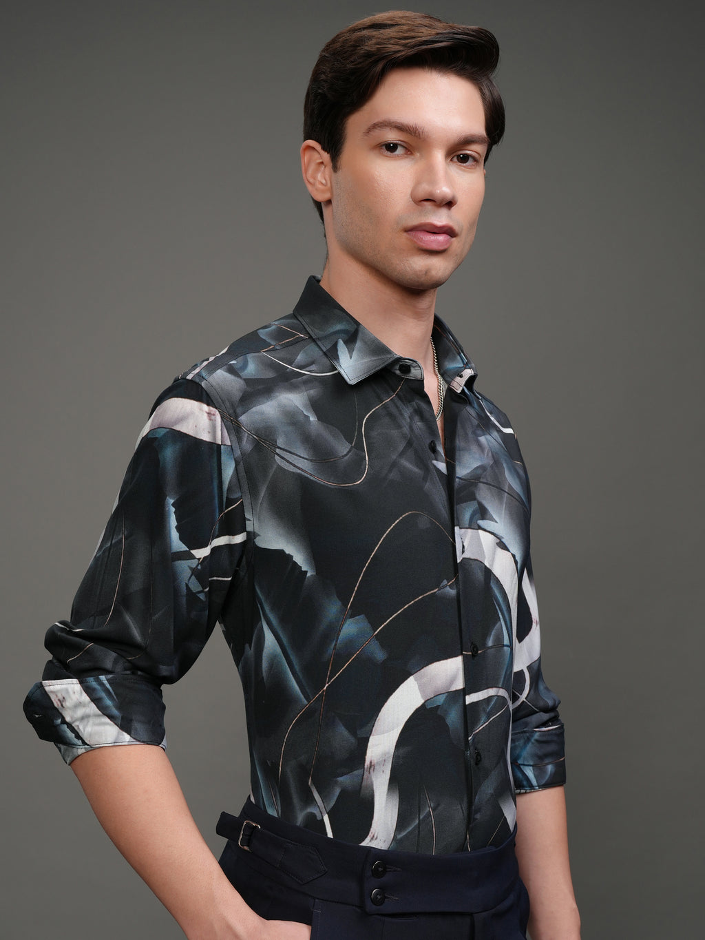Highlander Men Navy Blue Printed Slim Fit Casual Shirt - Navy Blue - Image 6
