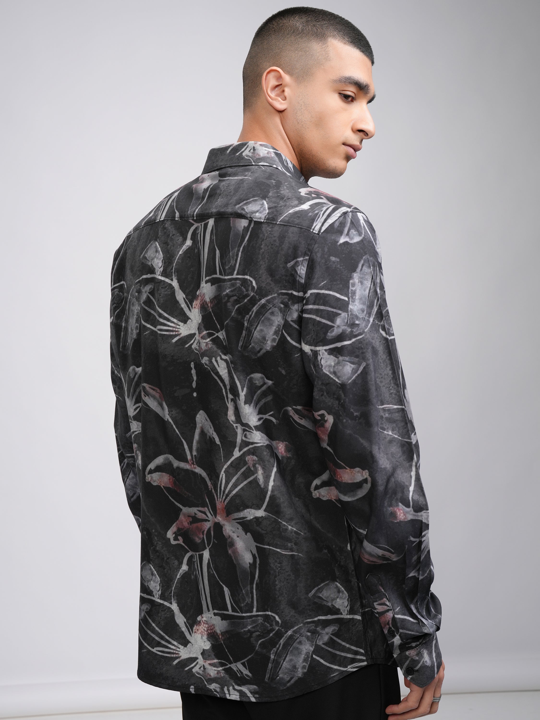 Highlander Men Charcoal Printed Slim Fit Casual Shirt - Charcoal - Image 3