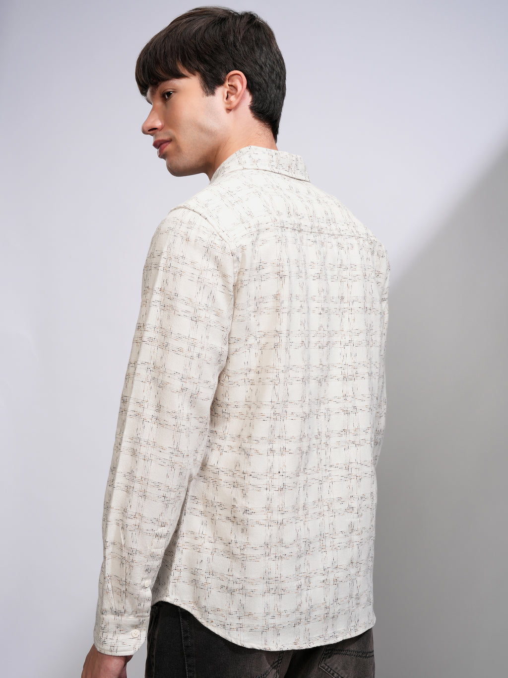 Highlander Men Cream Checked Slim Fit Casual Shirt - Cream - Image 3
