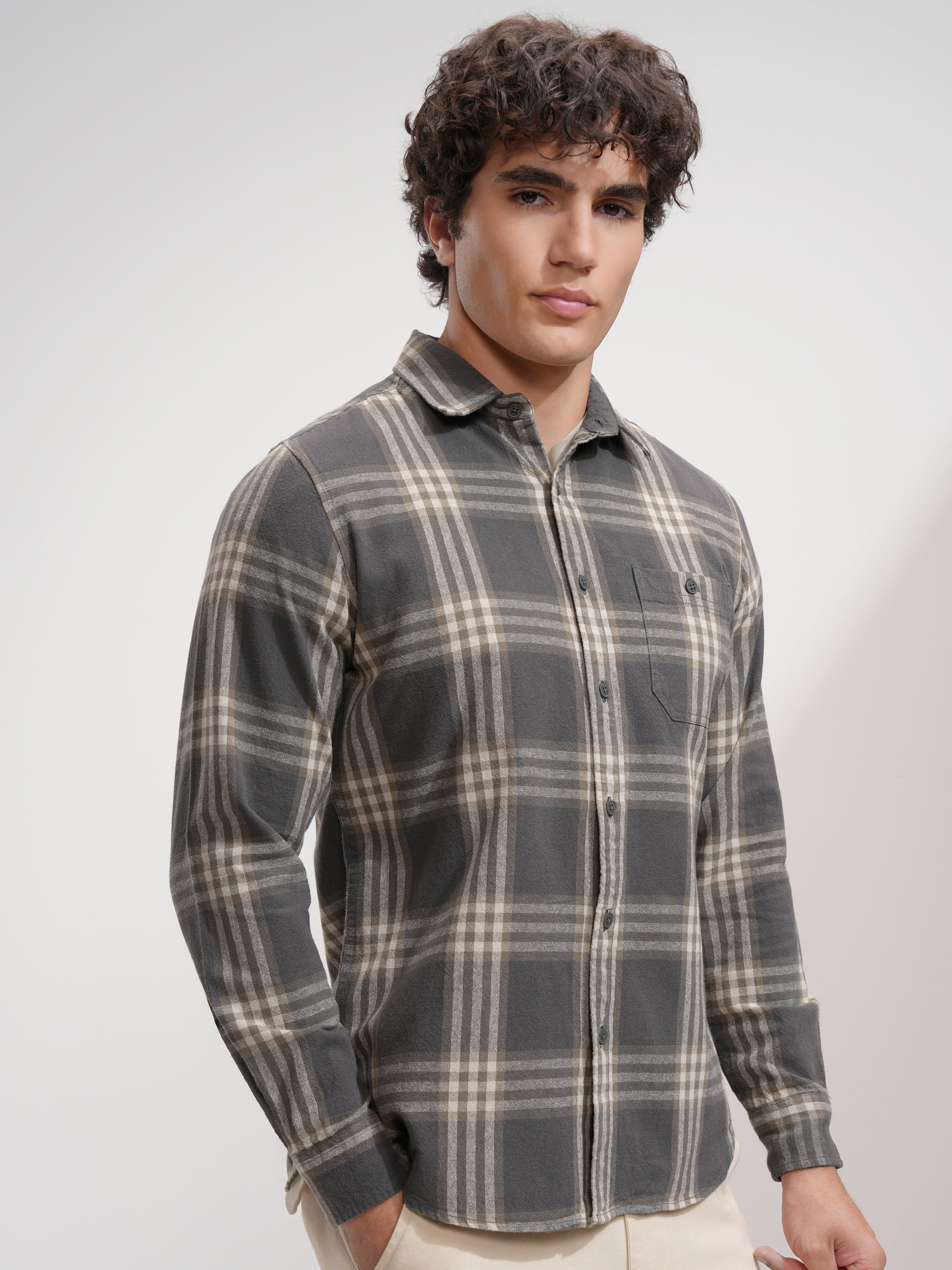 Highlander Men Grey Checked Slim Fit Casual Shirt - Grey - Image 6