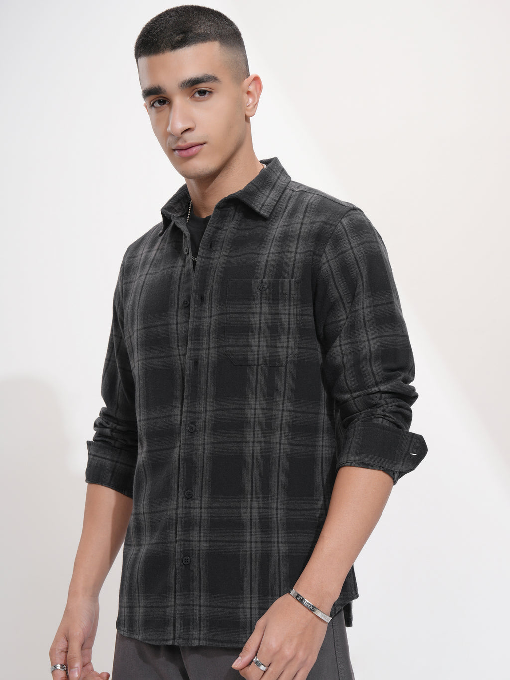 Highlander Men Black Checked Slim Fit Casual Shirt - Black - Image 4