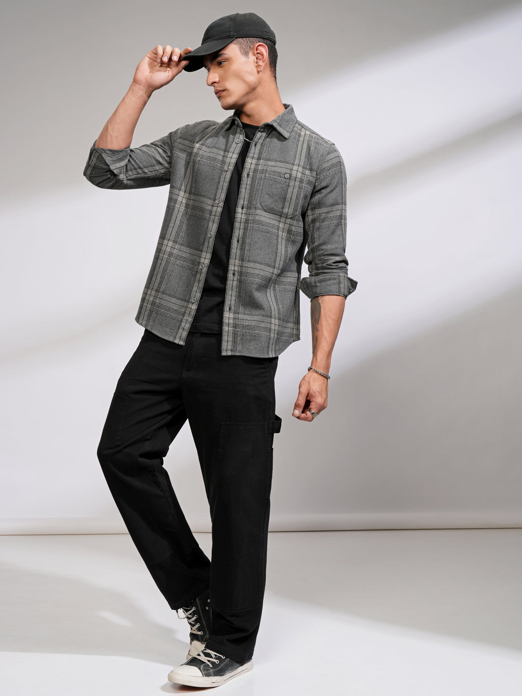 Highlander Men Grey Checked Slim Fit Casual Shirt - Grey - Image 2