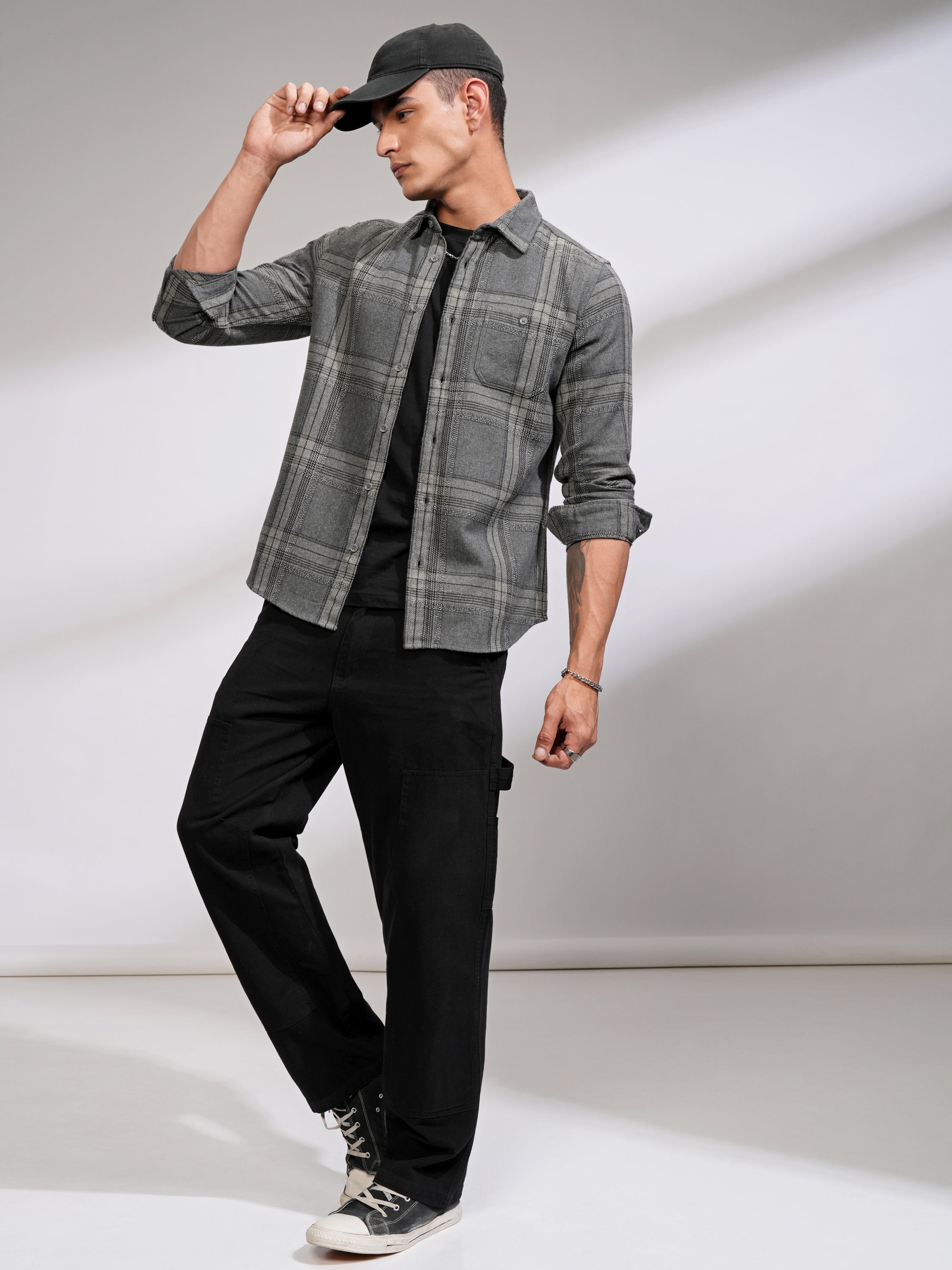 Highlander Men Grey Checked Slim Fit Casual Shirt - Grey - Image 2