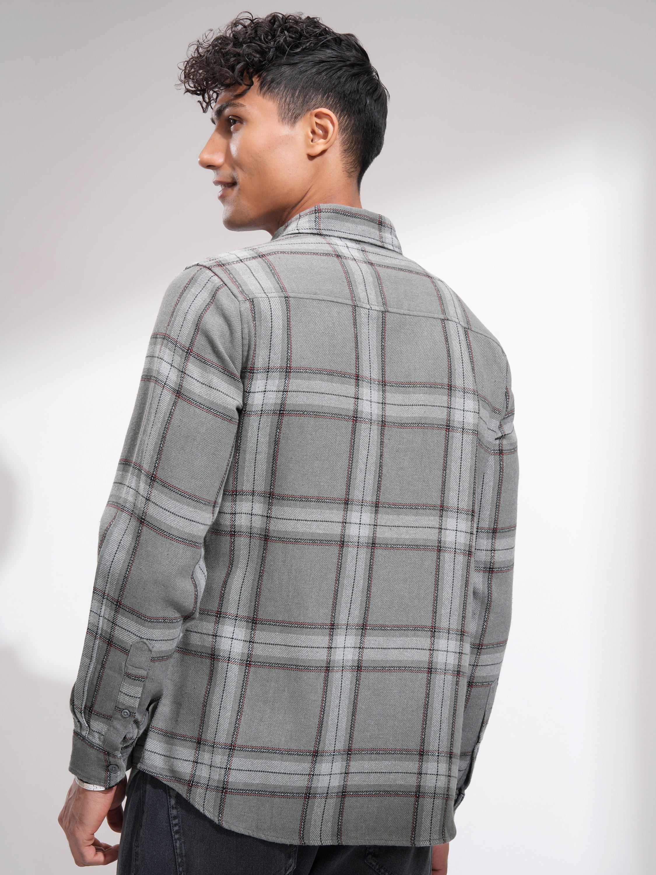 Highlander Men Grey Checked Slim Fit Casual Shirt - Grey - Image 3