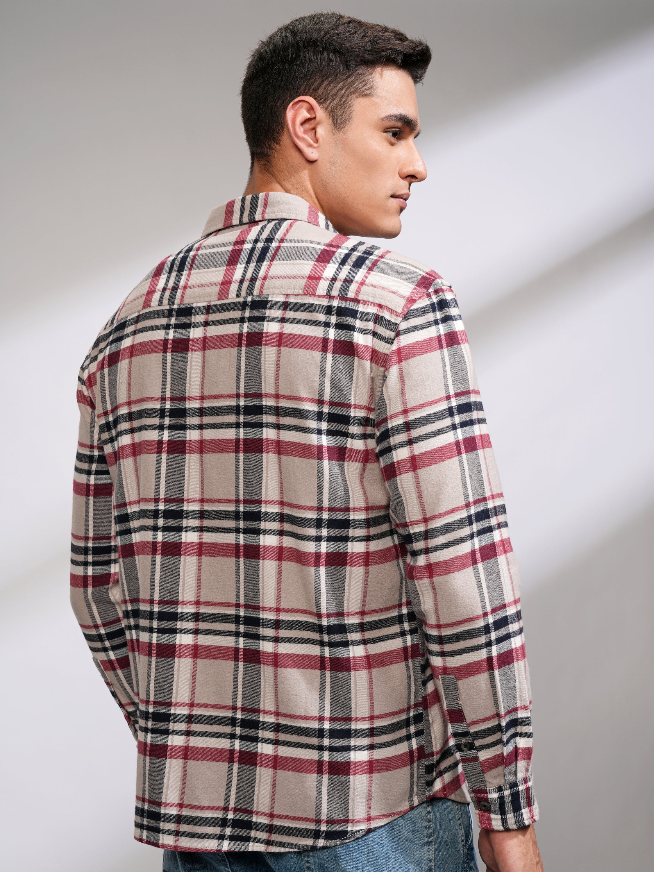 Highlander Men Beige Checked Relaxed Fit Casual Shirt - Beige - Image 3