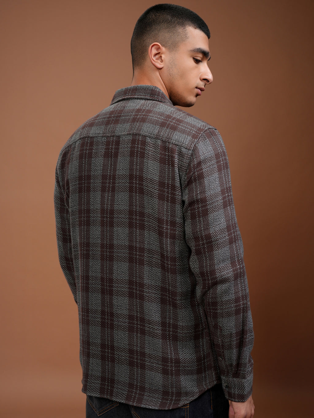 Highlander Men Grey Checked Slim Fit Casual Shirt - Grey - Image 3