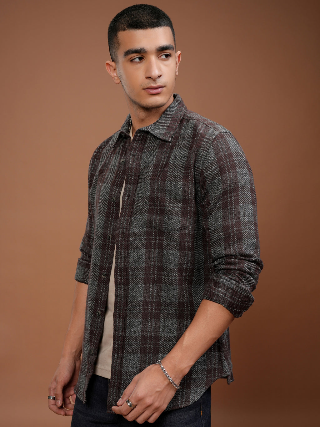 Highlander Men Grey Checked Slim Fit Casual Shirt - Grey - Image 4