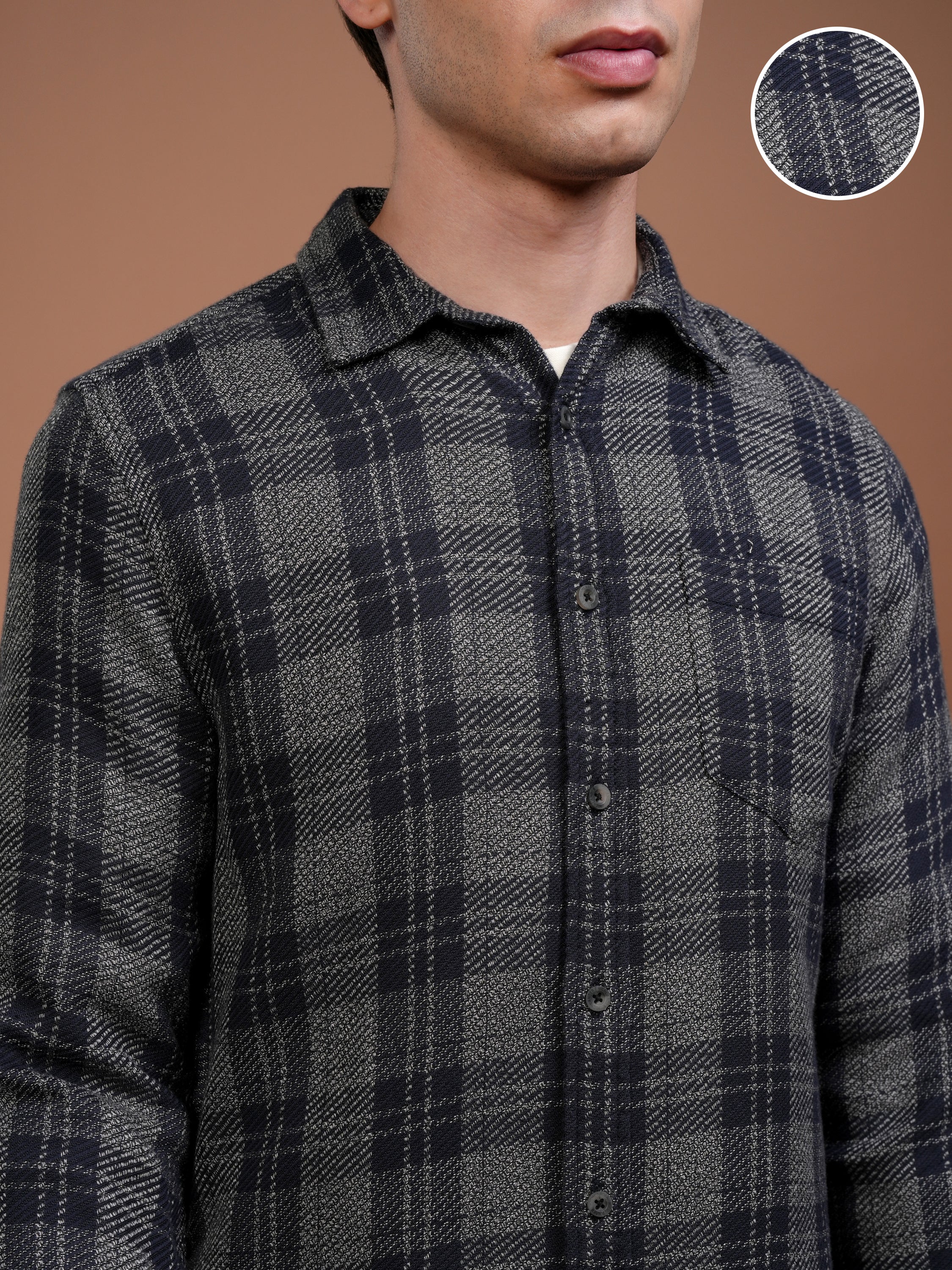 Highlander Men Grey Checked Slim Fit Casual Shirt - Grey - Image 5