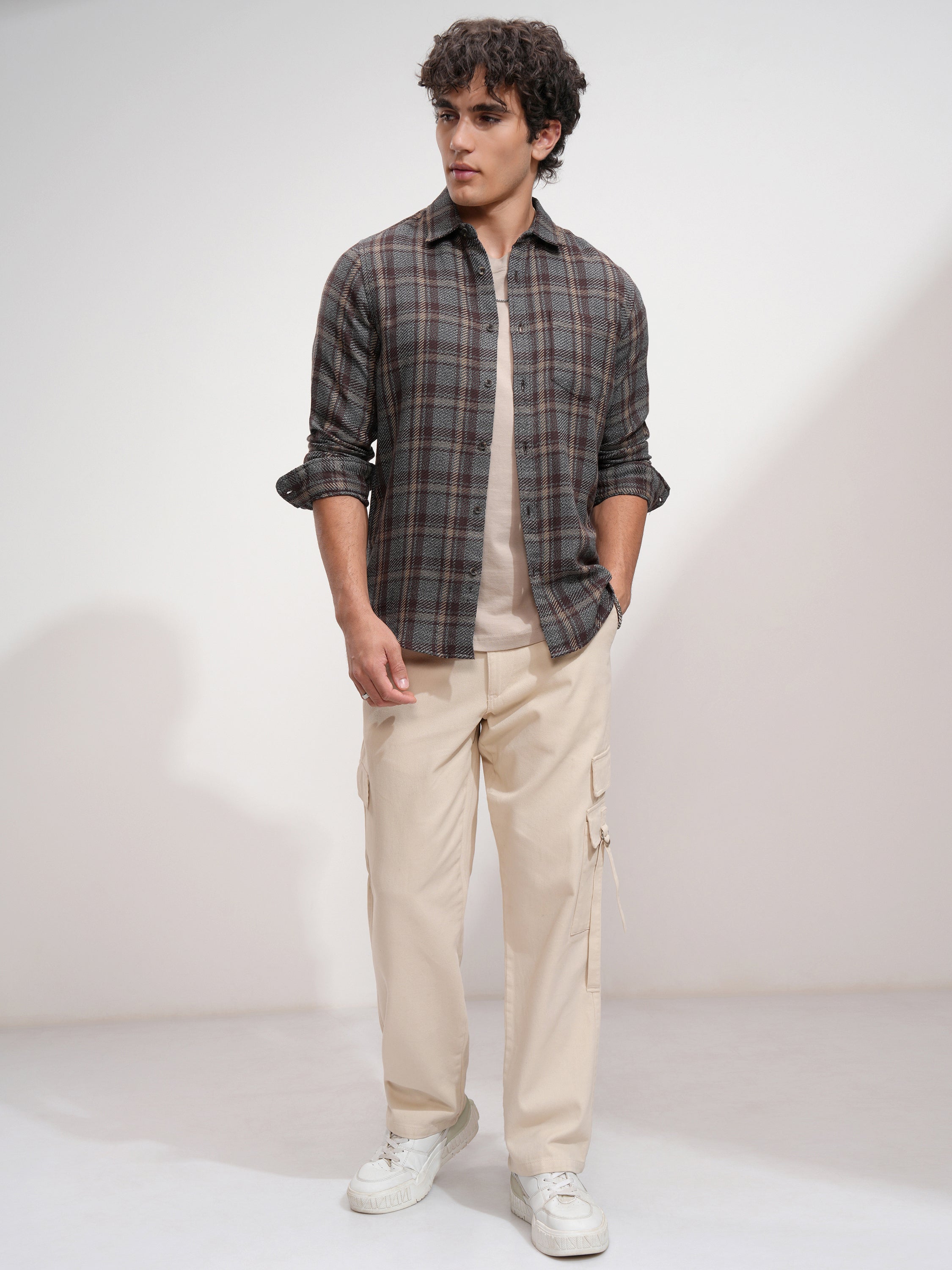 Highlander Men Grey Checked Slim Fit Casual Shirt - Grey - Image 2