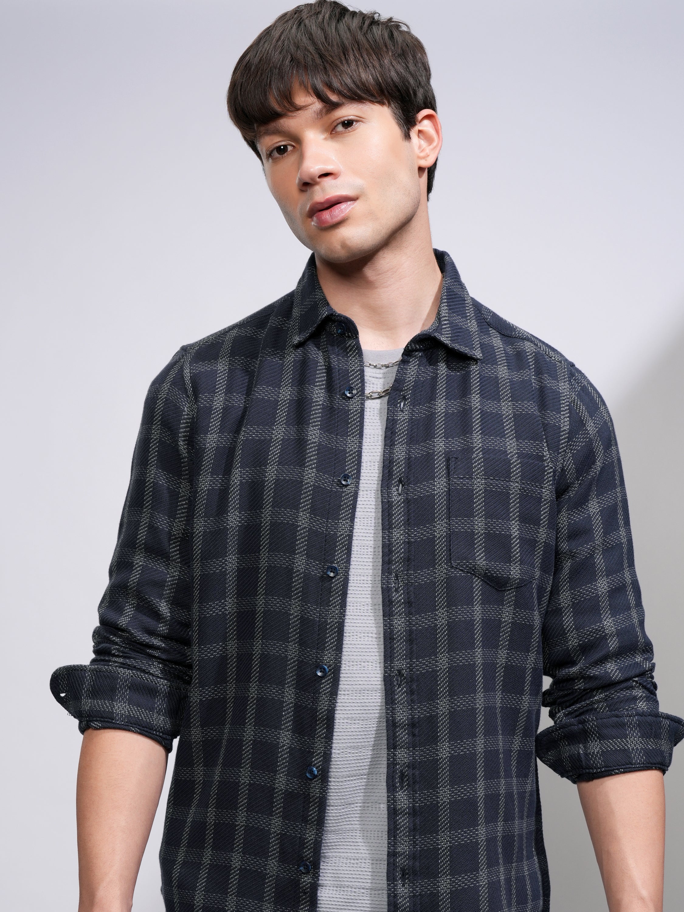 Highlander Men Navy Blue Checked Slim Fit Casual Shirt - Navy Blue - Image 1