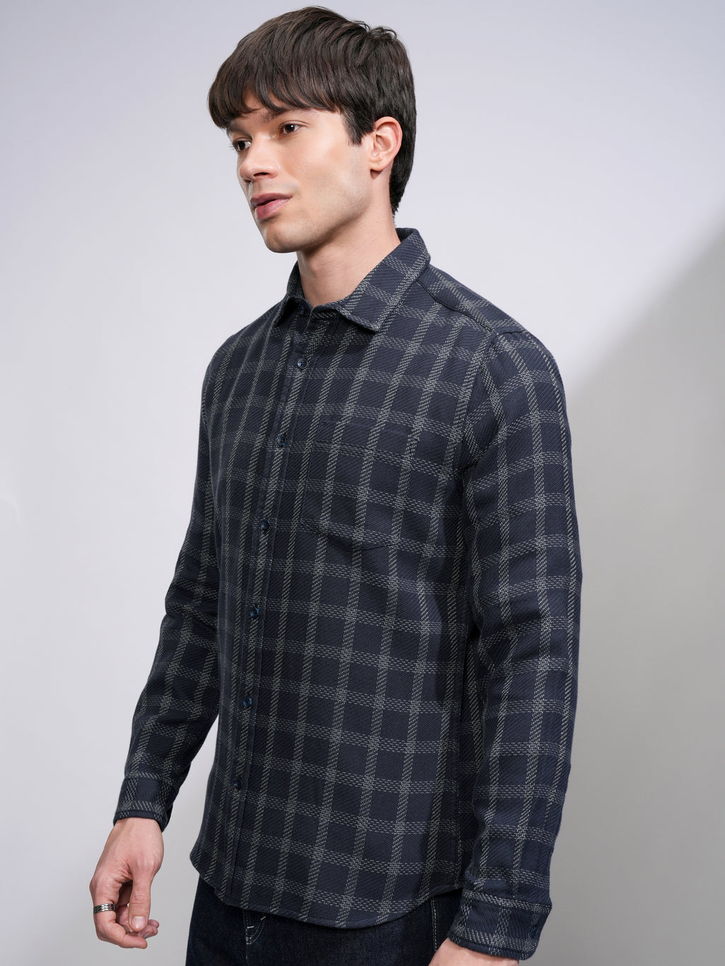 Highlander Men Navy Blue Checked Slim Fit Casual Shirt - Navy Blue - Image 4