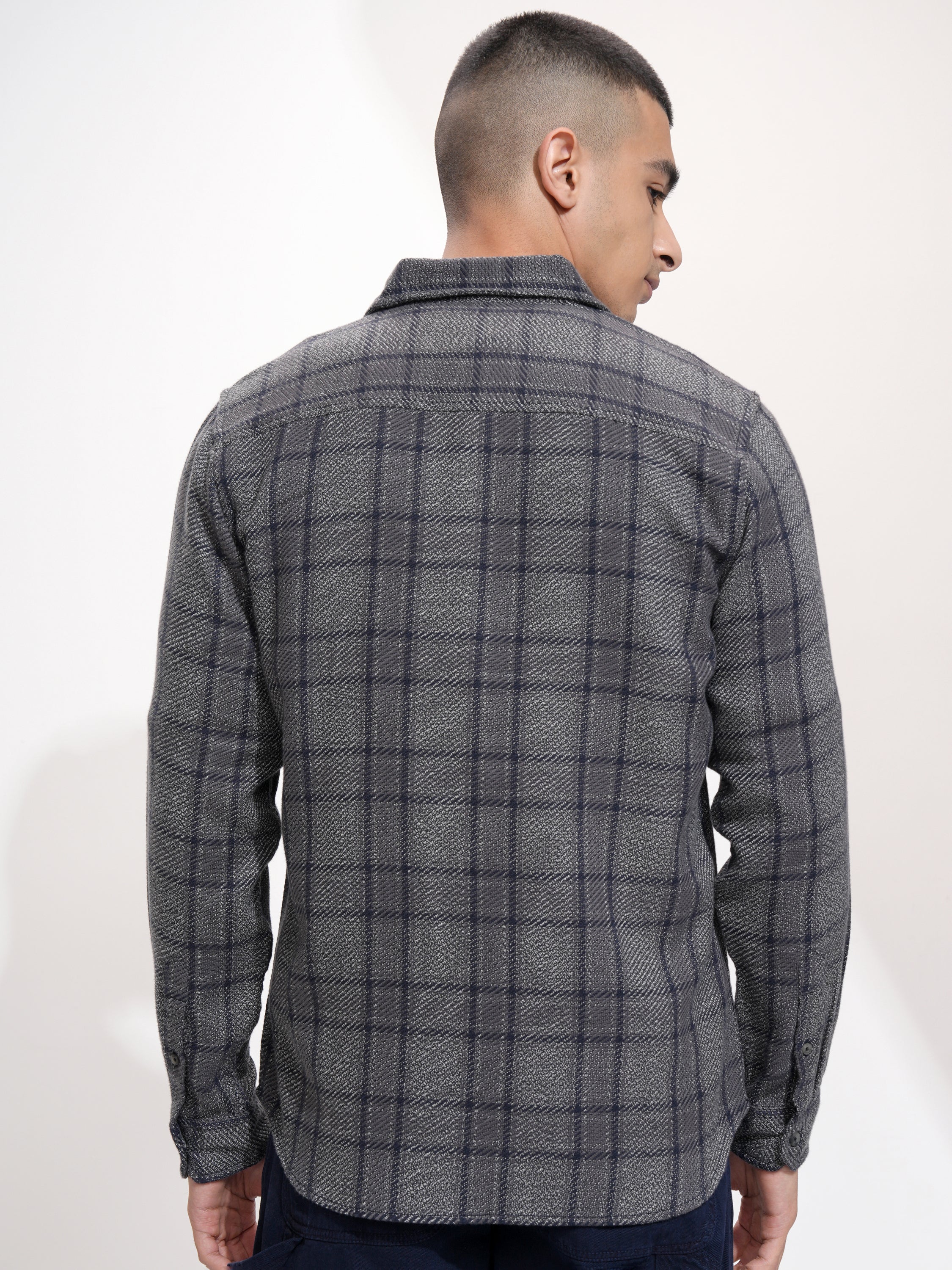 Highlander Men Charcoal Checked Slim Fit Casual Shirt - Charcoal - Image 3