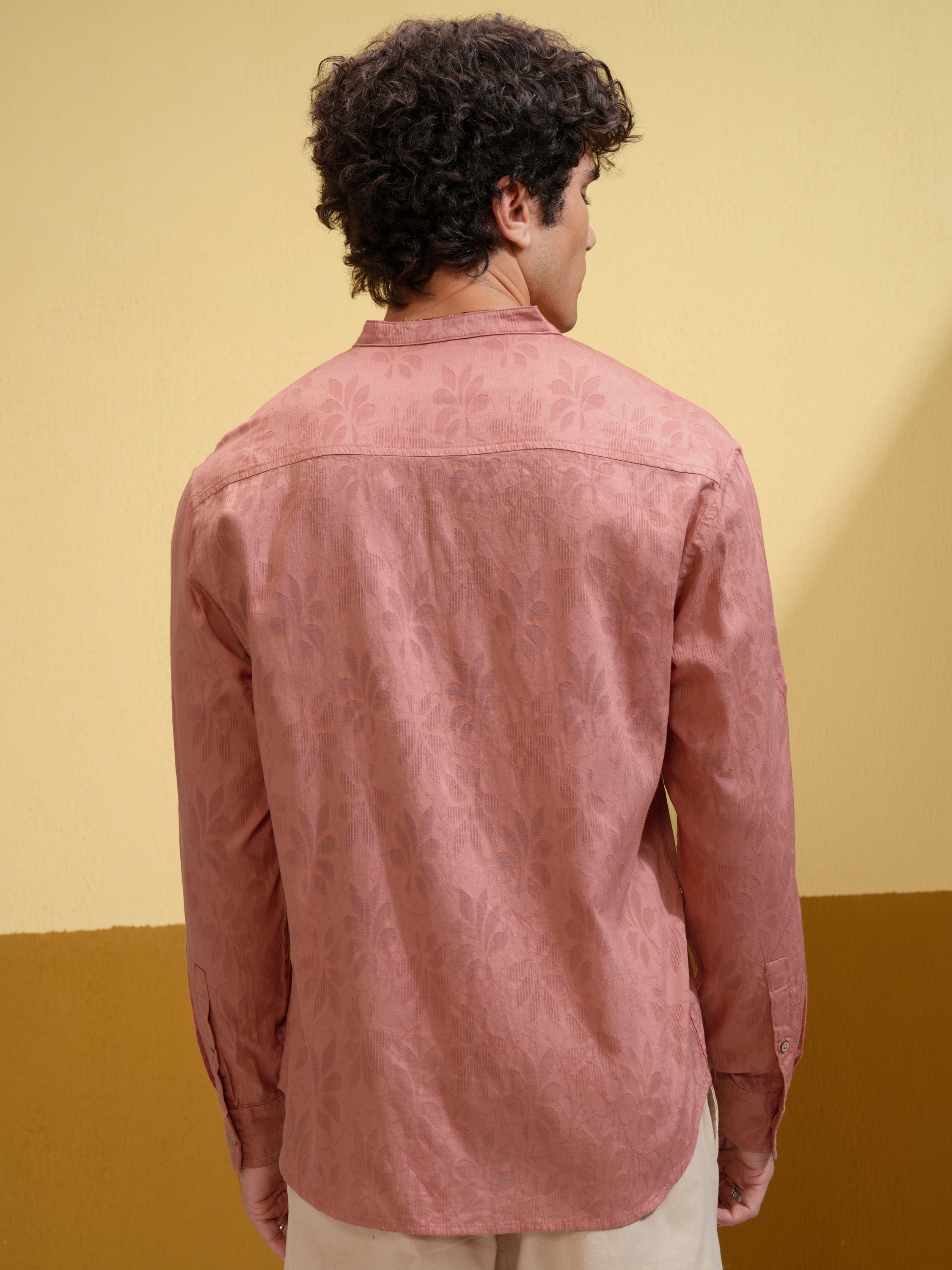 Highlander Men Peach Printed Relaxed Fit Casual Shirt - Peach - Image 3