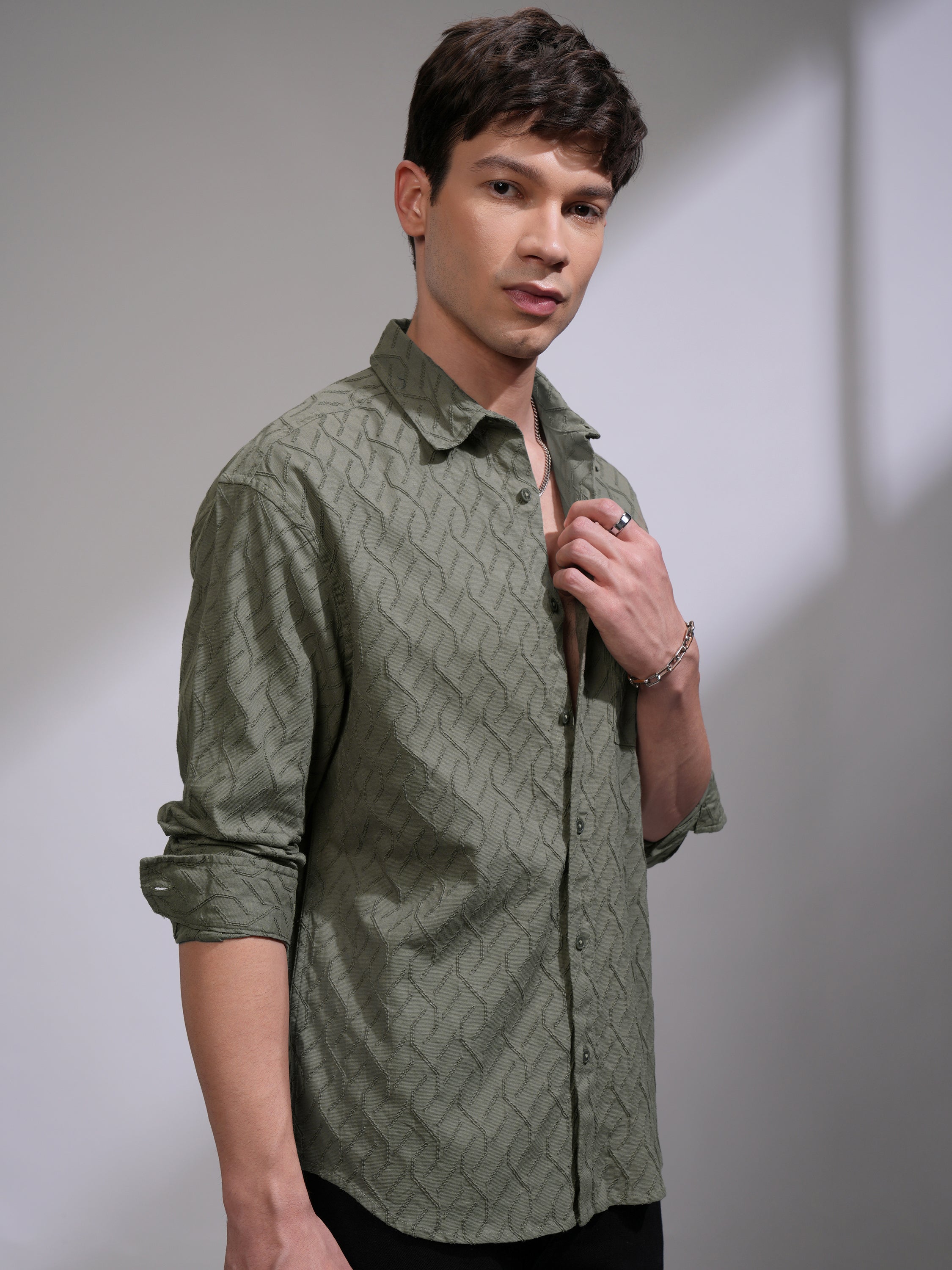 Highlander Men Green Printed Relaxed Fit Casual Shirt - Green - Image 6
