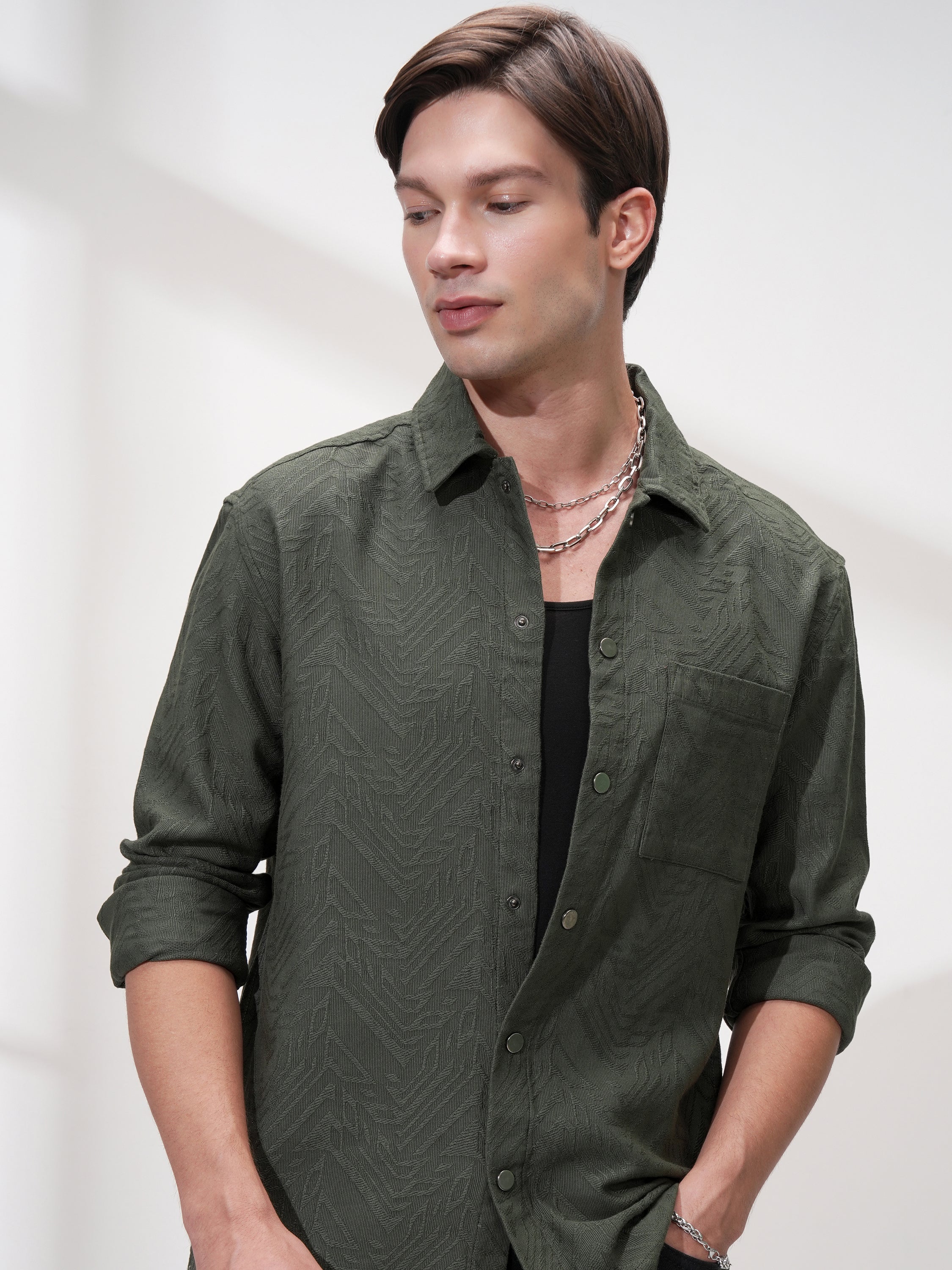 Highlander Men Green Self Design Relaxed Fit Casual Shirt - Green - Image 1