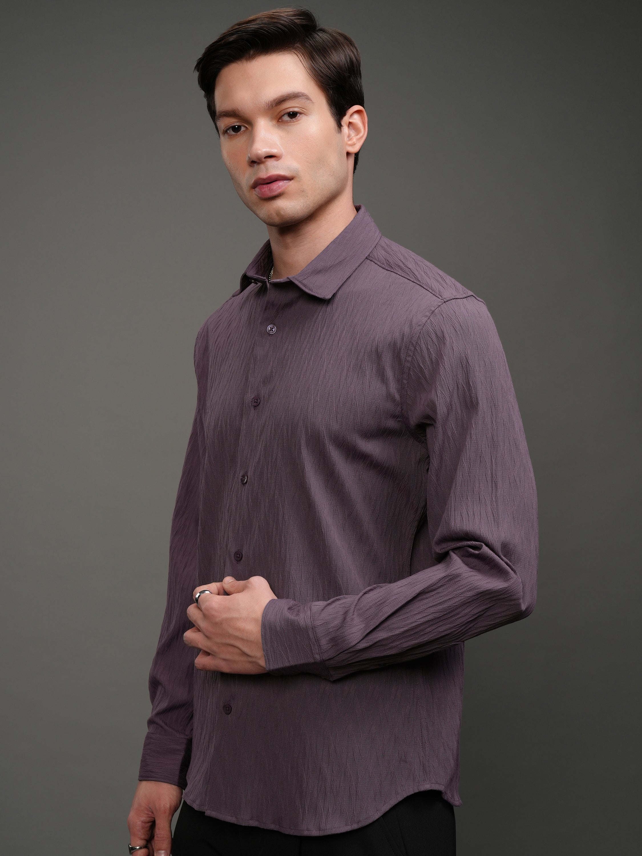 Highlander Men Purple Self Design Slim Fit Casual Shirt - Purple - Image 4