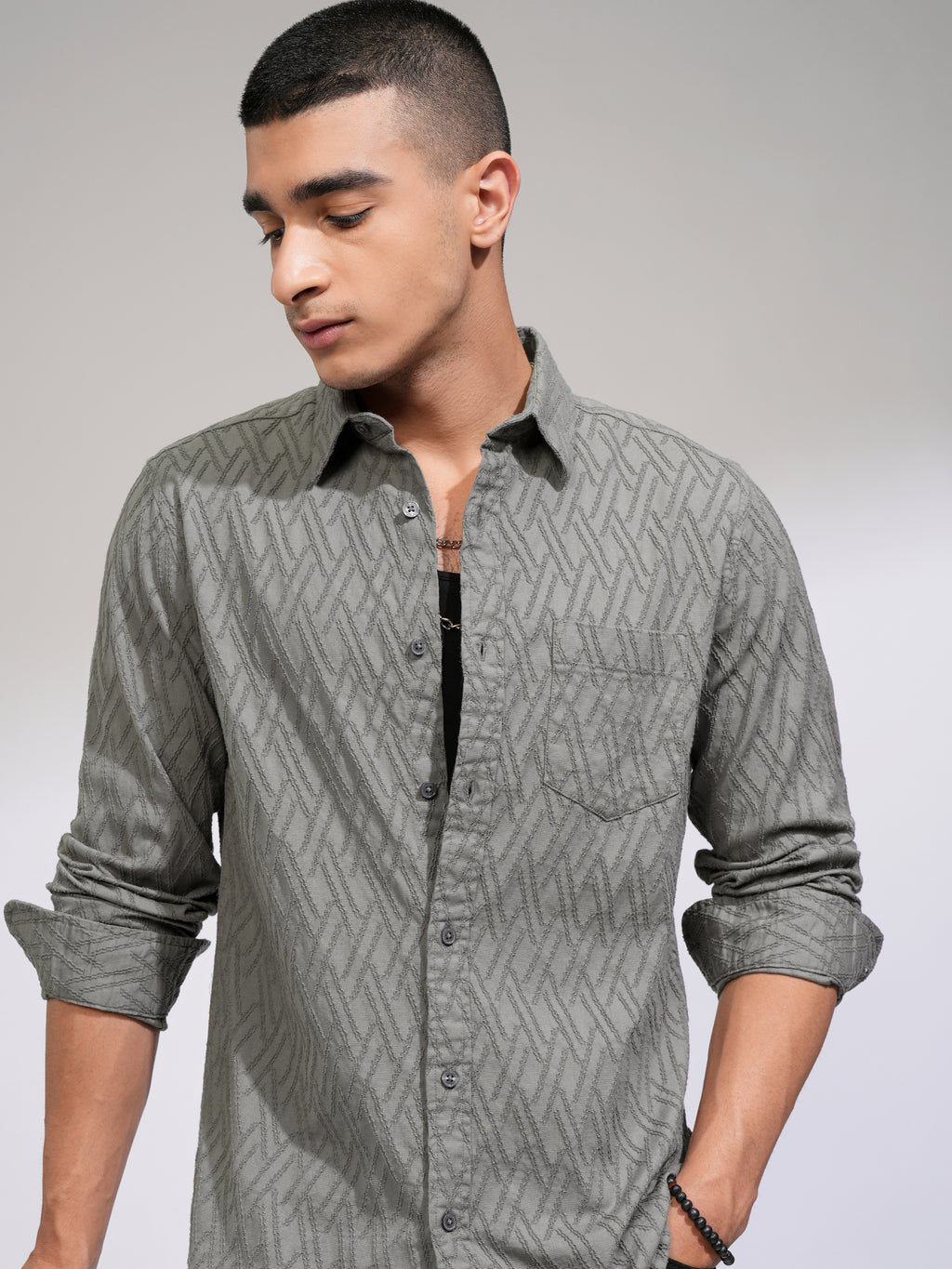 Highlander Men Grey Textured Slim Fit Casual Shirt - Grey - Image 1