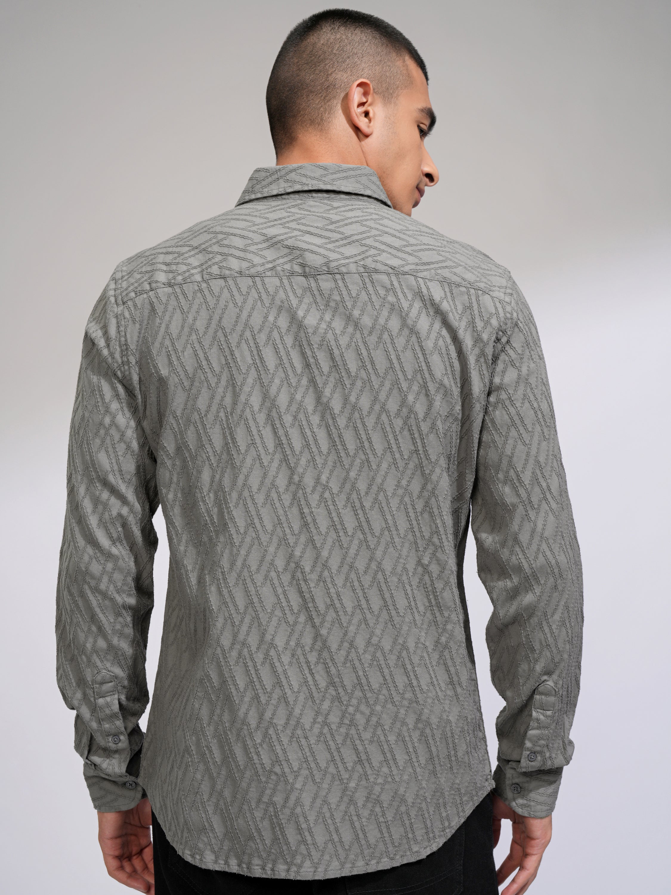 Highlander Men Grey Textured Slim Fit Casual Shirt - Grey - Image 3