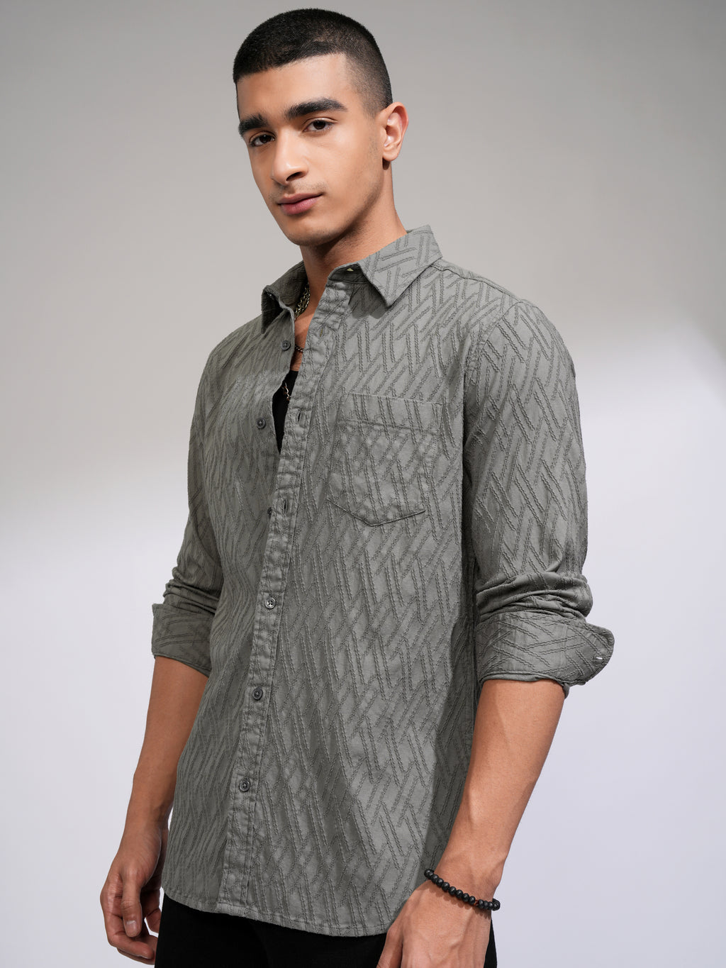 Highlander Men Grey Textured Slim Fit Casual Shirt - Grey - Image 4