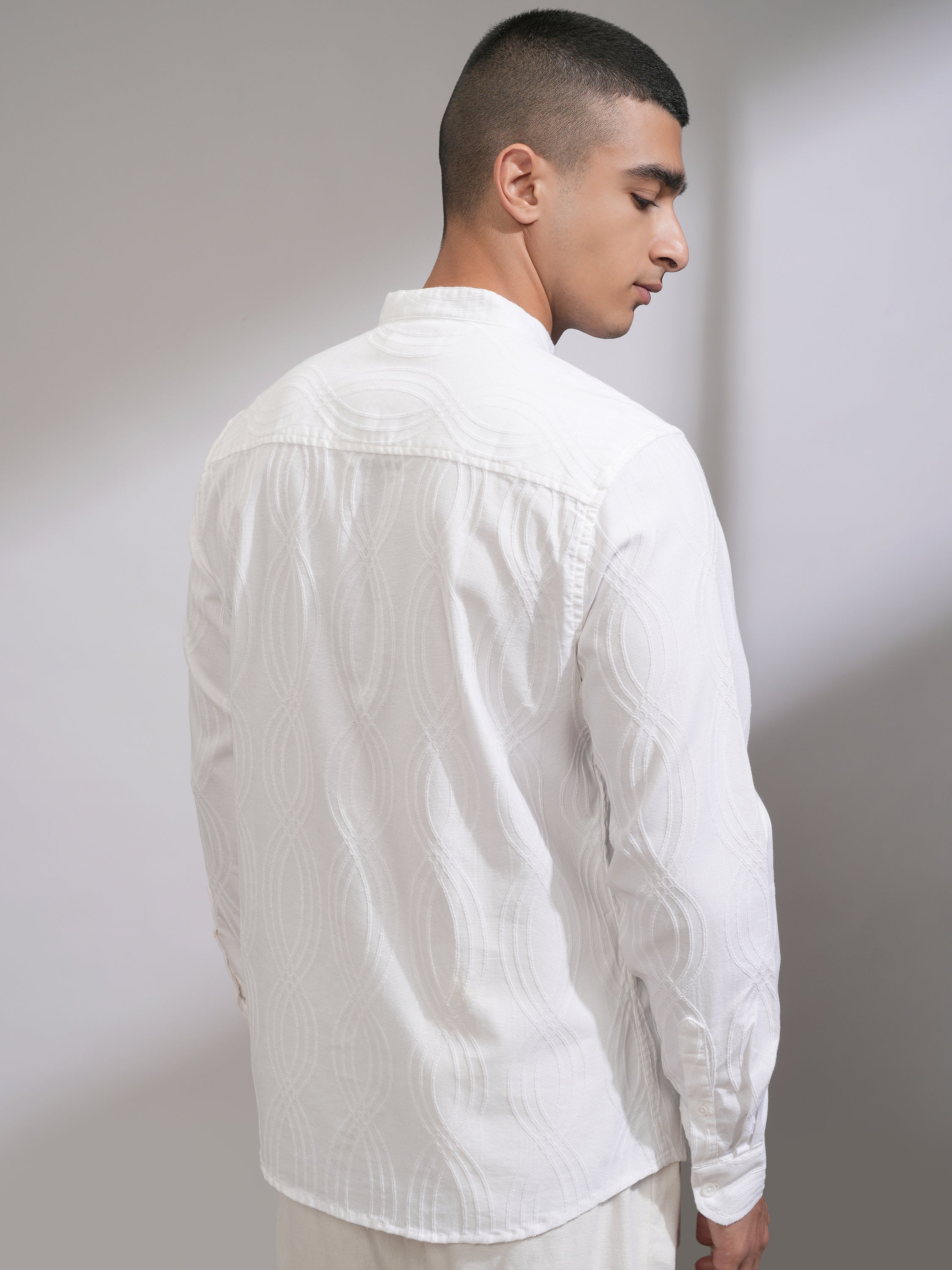 Highlander Men White Textured Slim Fit Casual Shirt - White - Image 3