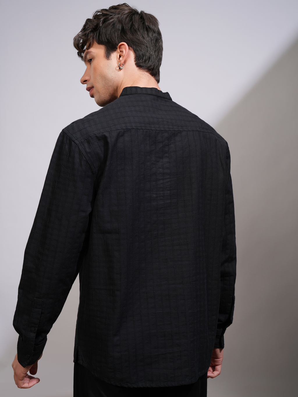 Highlander Men Black Self Design Relaxed Fit Casual Shirt - Black - Image 3