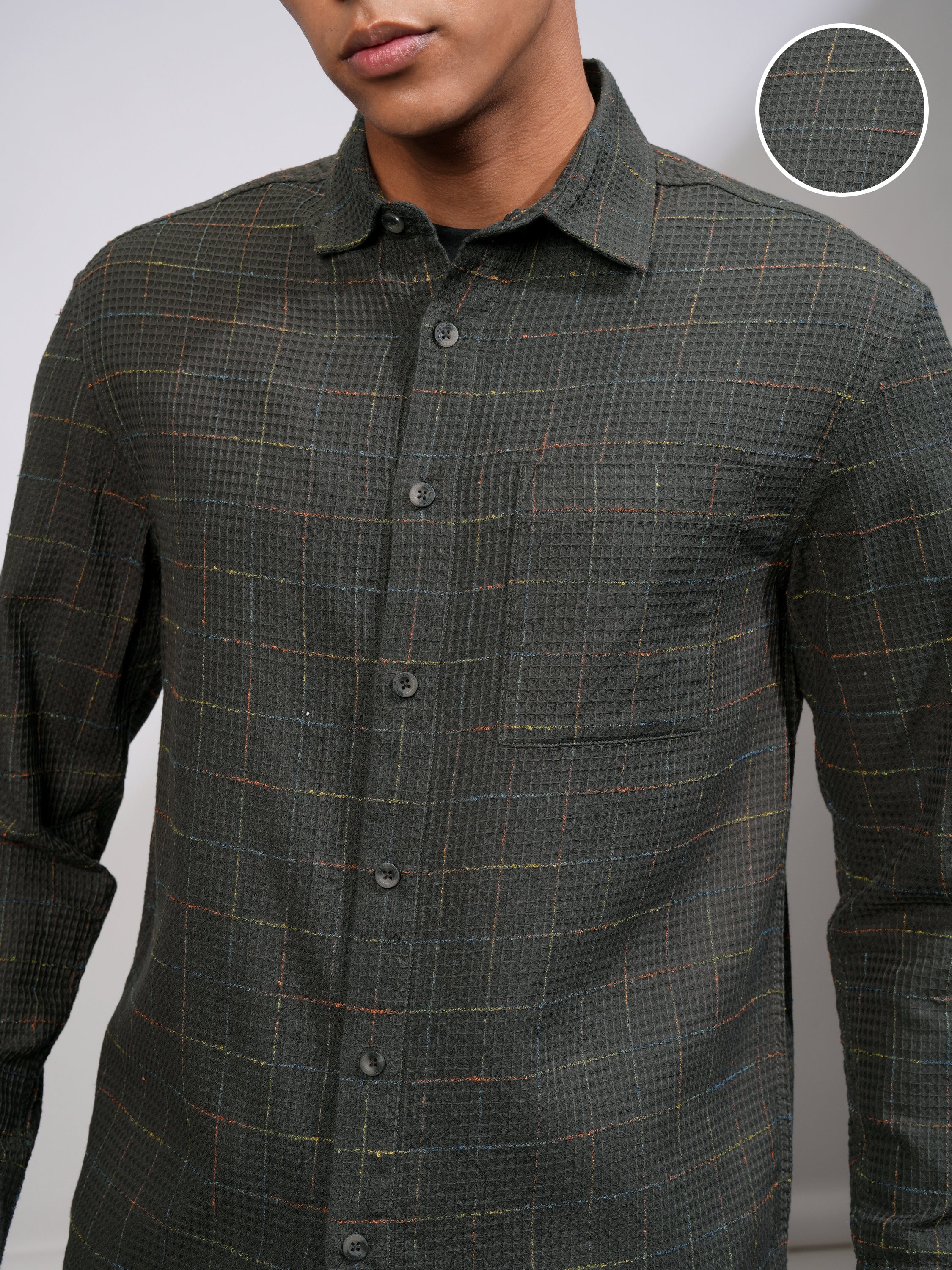 Highlander Men Green Textured Relaxed Fit Casual Shirt - Green - Image 5