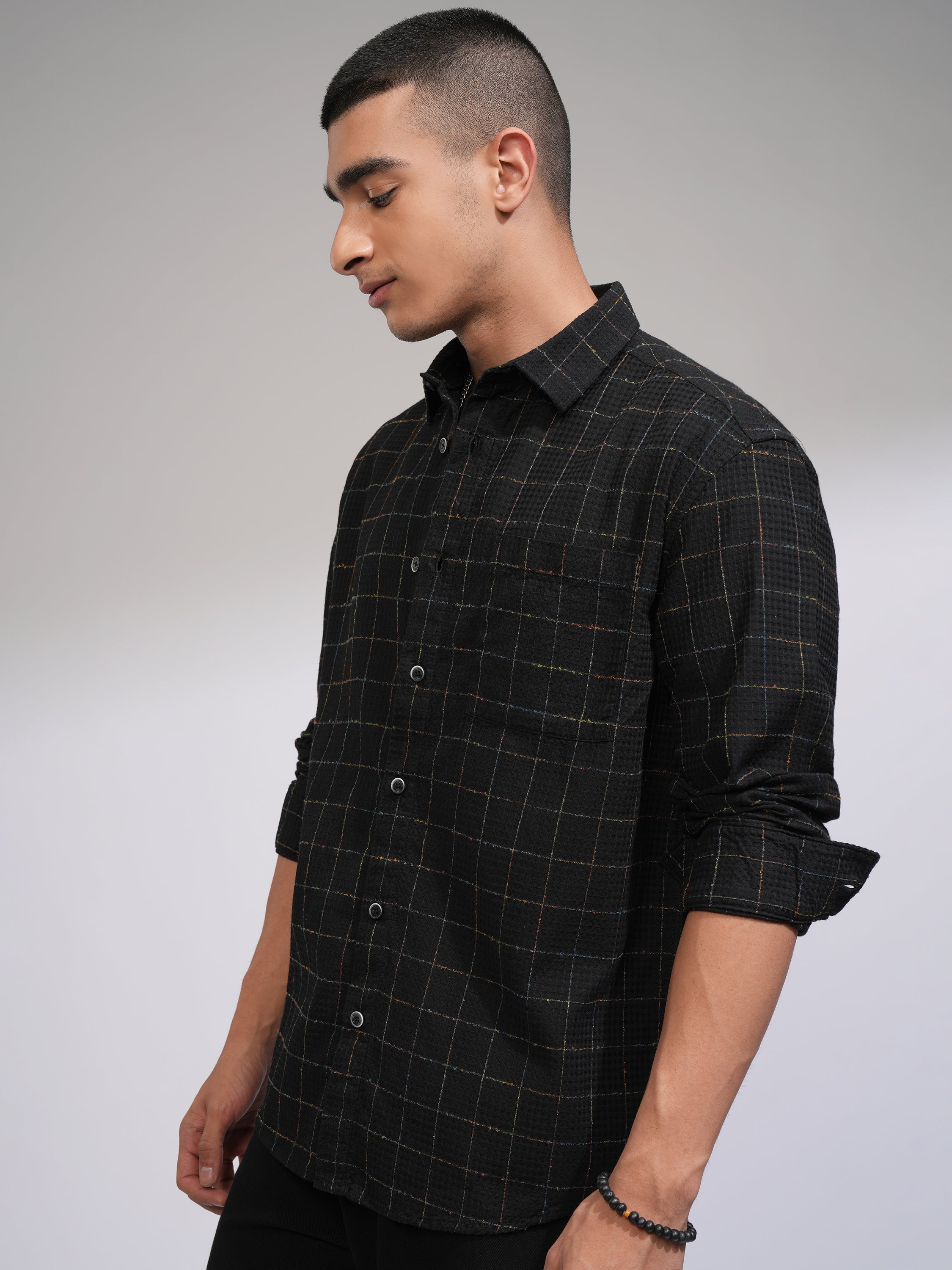 Highlander Men Black Checked Relaxed Fit Casual Shirt - Black - Image 4