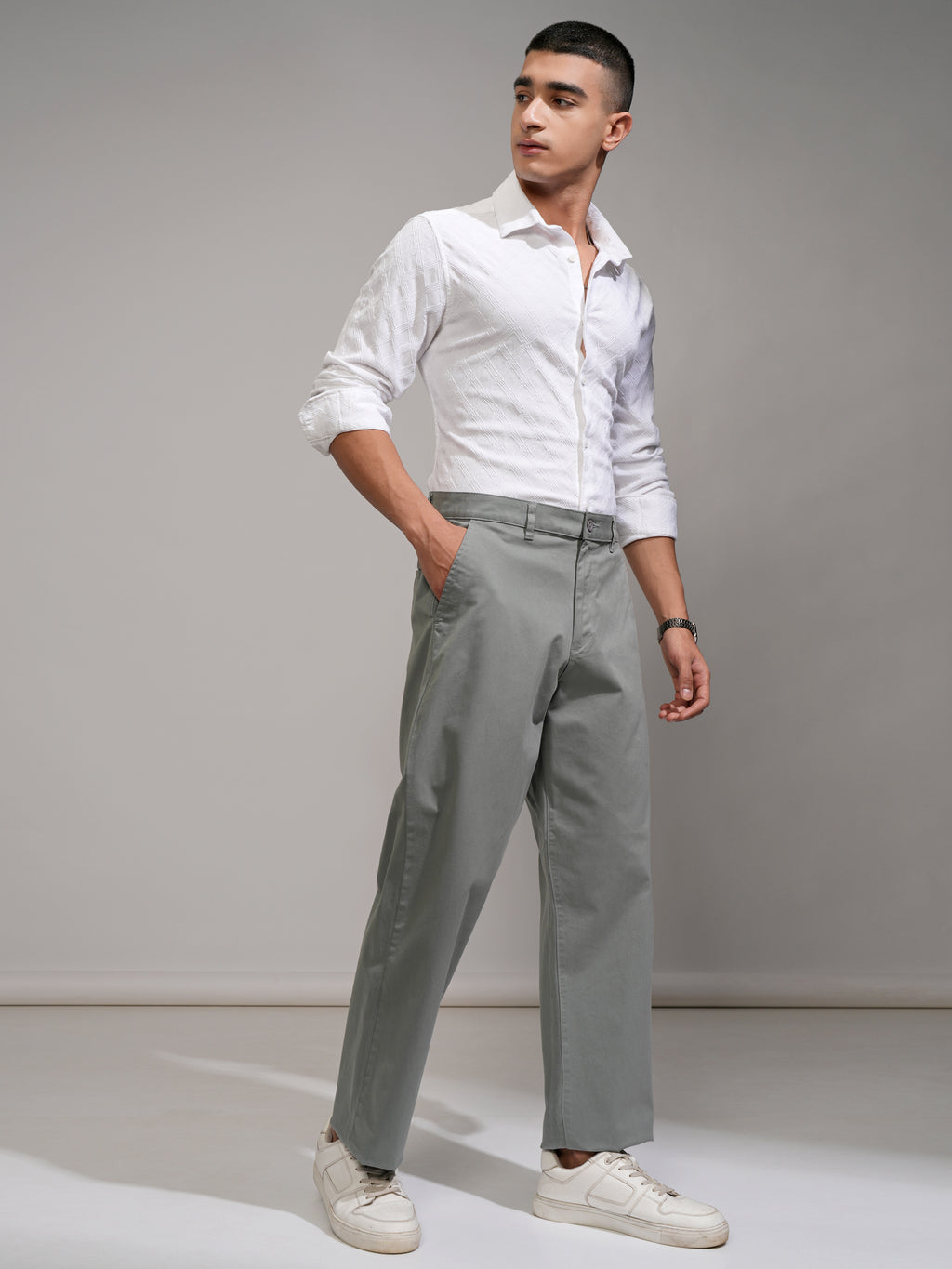 Highlander Men White Textured Slim Fit Casual Shirt - White - Image 2