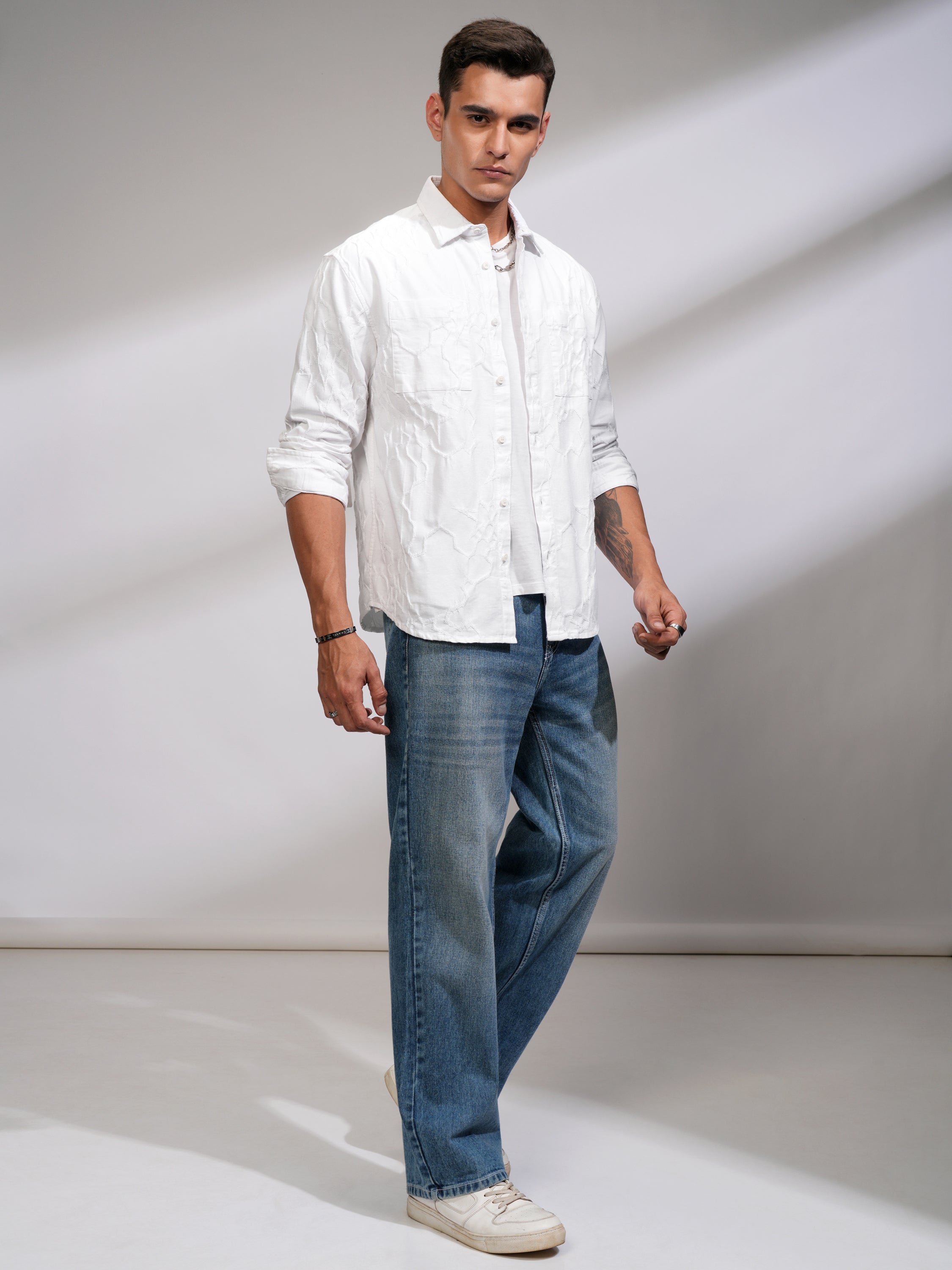 Highlander Men White Textured Relaxed Fit Casual Shirt - White - Image 2