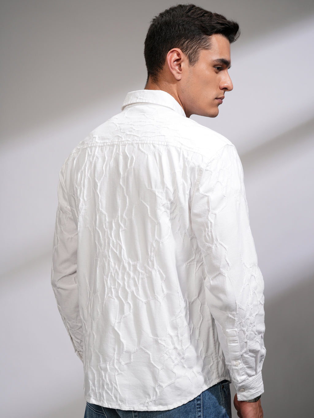 Highlander Men White Textured Relaxed Fit Casual Shirt - White - Image 3