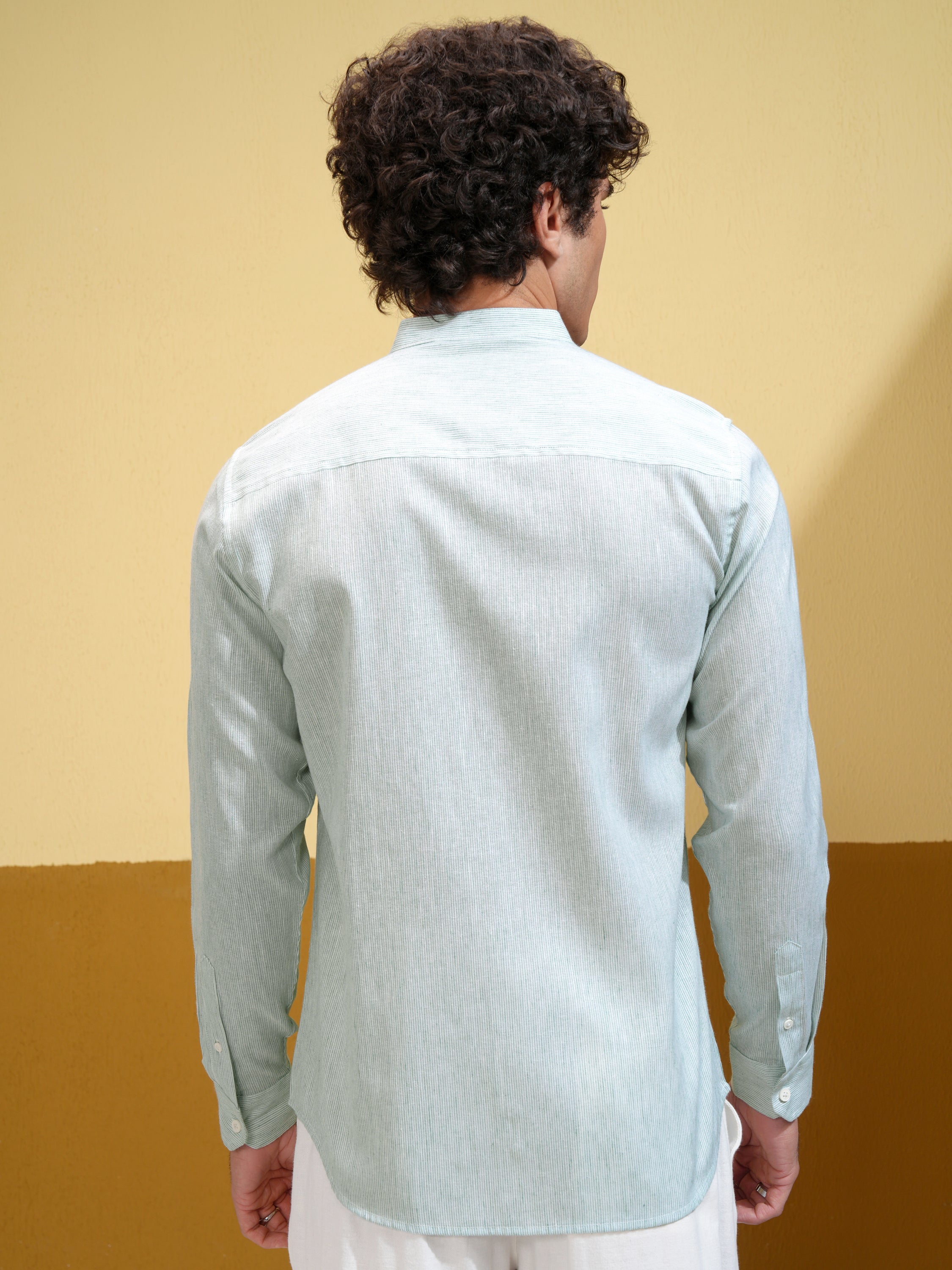 Highlander Men Green Solid Slim Fit Casual Shirt - Green - Image 3